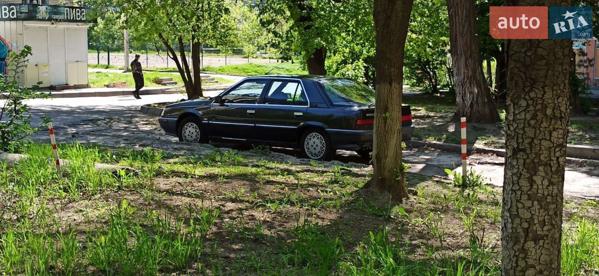 Renault 25 1988 VIN VF1B29B0502037959 фото оголошення 3 з 12