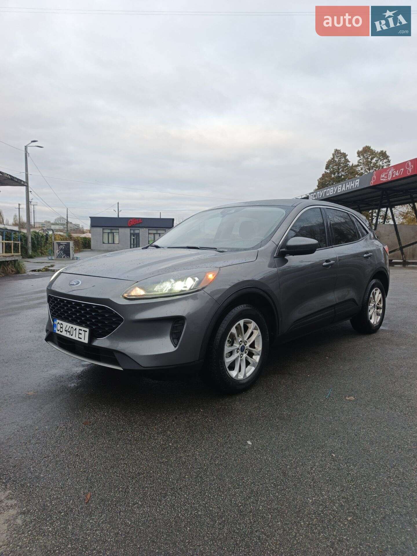 Ford Escape 2021 VIN 1FMCU9BZ7MUA51555 фото оголошення 4 з 16