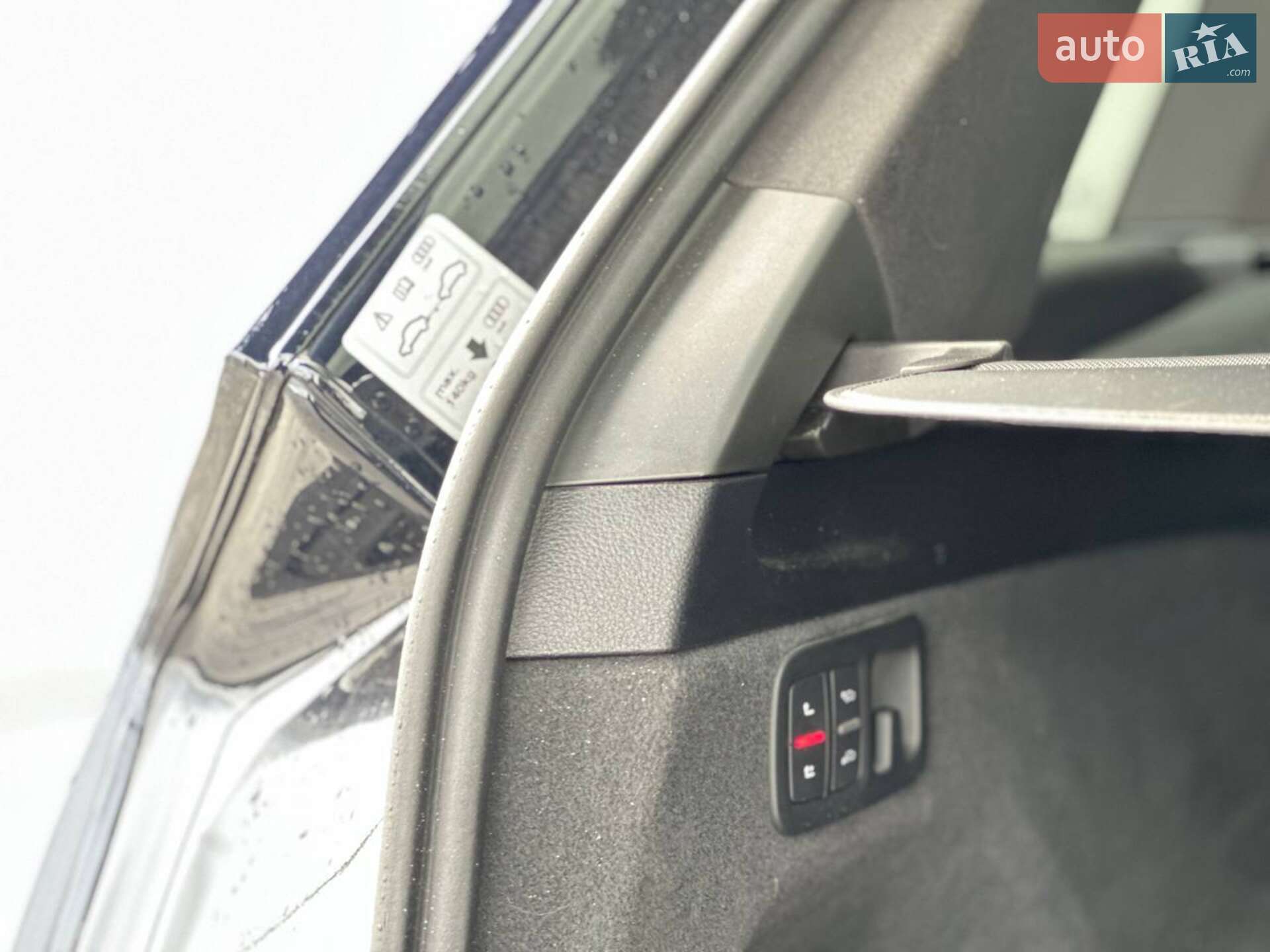 Audi Q7 2017 VIN WAUZZZ4M0HD054446 фото оголошення 55 з 82