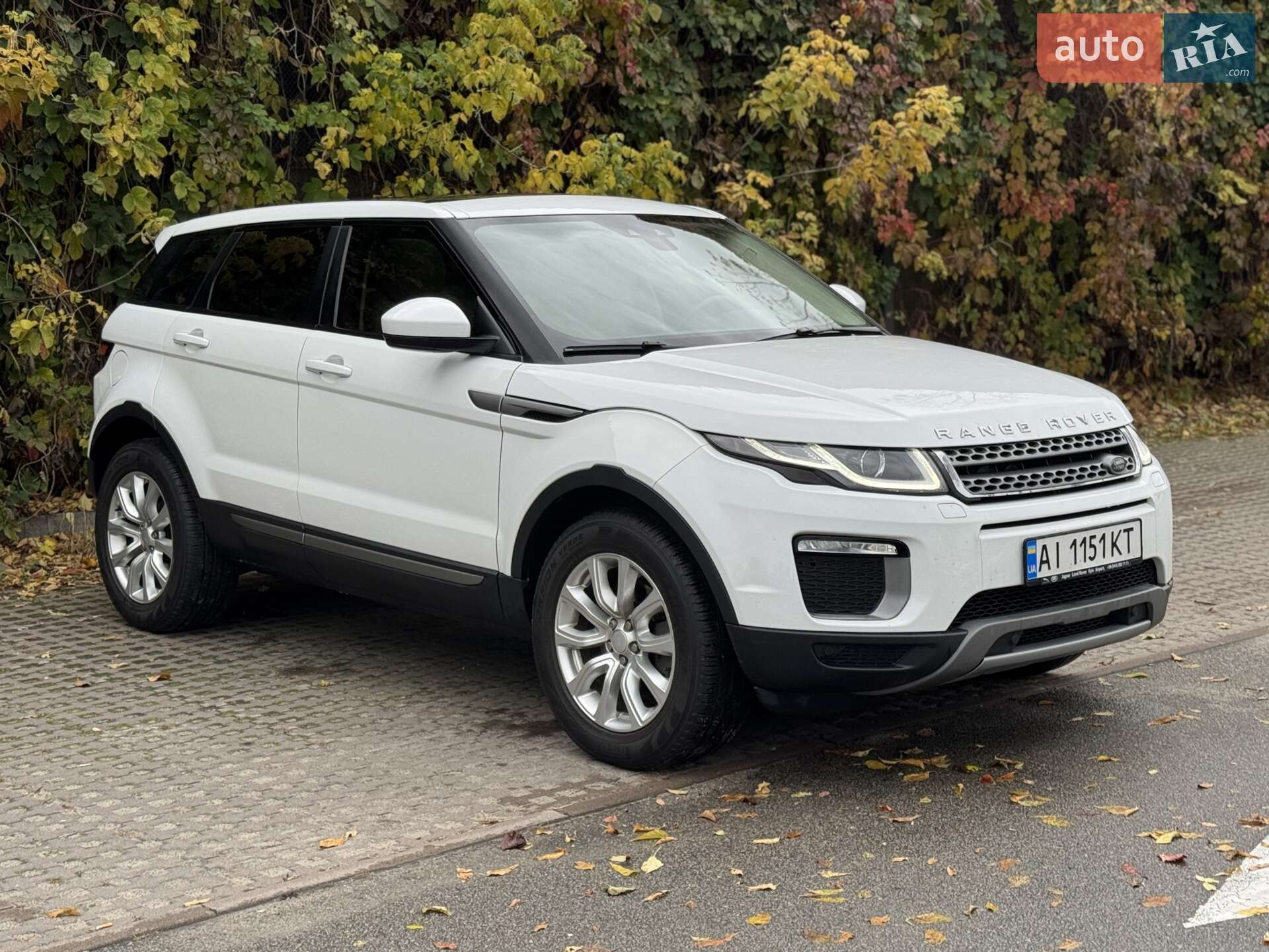 Land Rover Range Rover Evoque 2017 VIN SALVA2BN1HH247492 фото оголошення 2 з 15