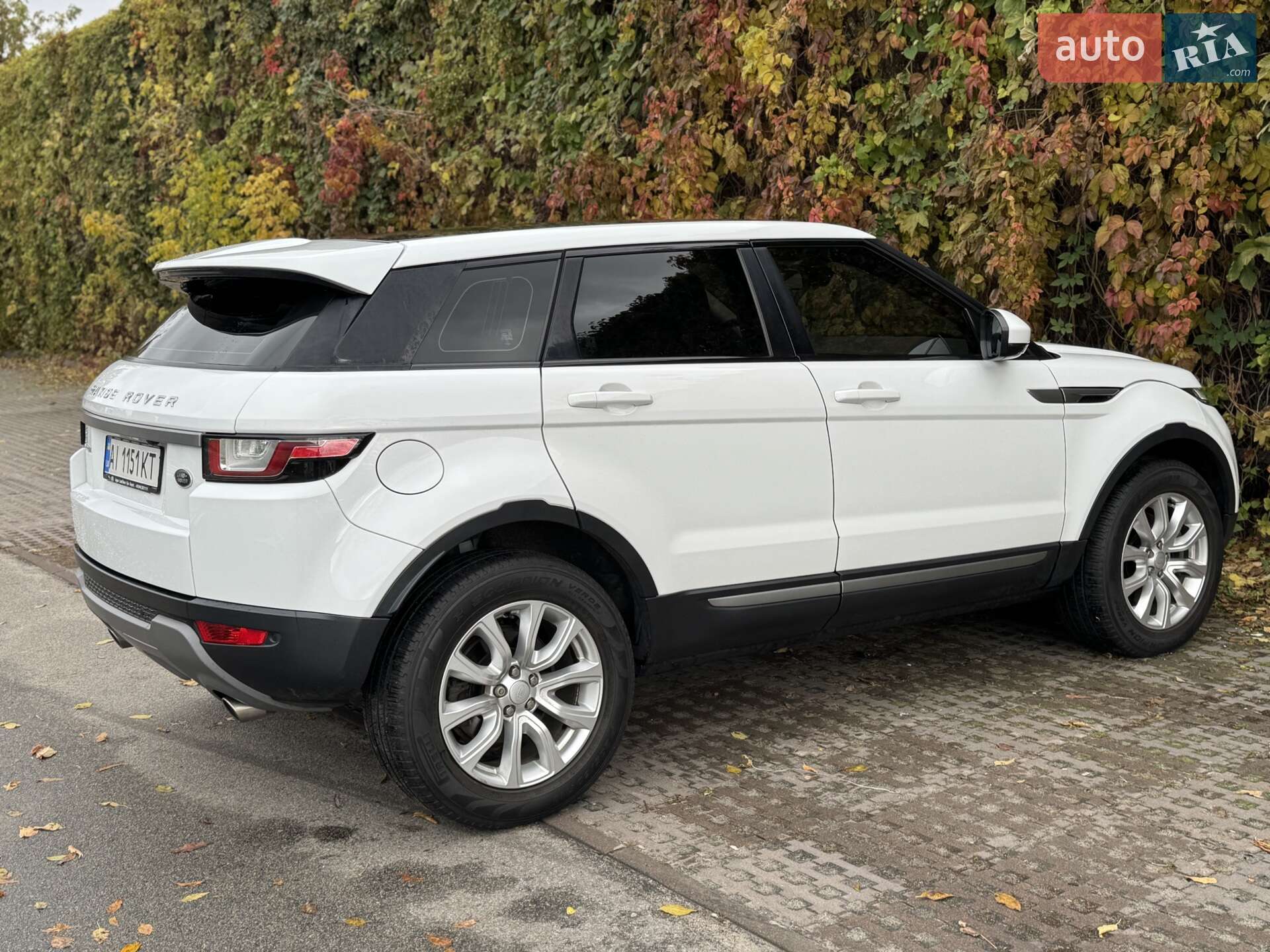 Land Rover Range Rover Evoque 2017 VIN SALVA2BN1HH247492 фото оголошення 13 з 15