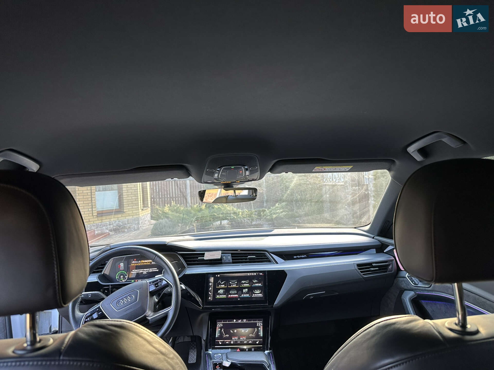 Audi e-tron 2020 VIN WAUZZZGE0LB030866 фото оголошення 12 з 15