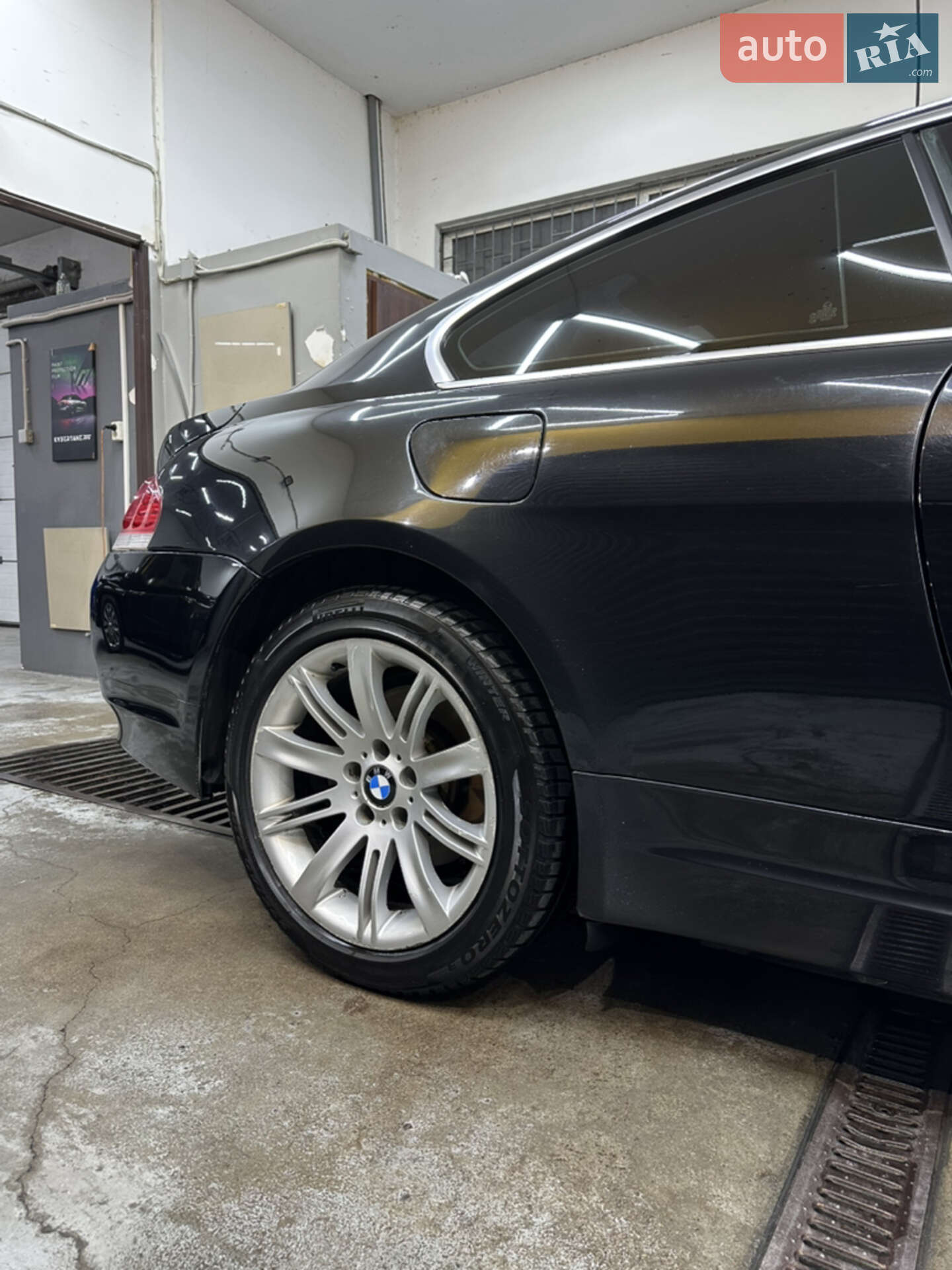 BMW 6 Series 2005 VIN WBAEN31060B701061 фото оголошення 15 з 28