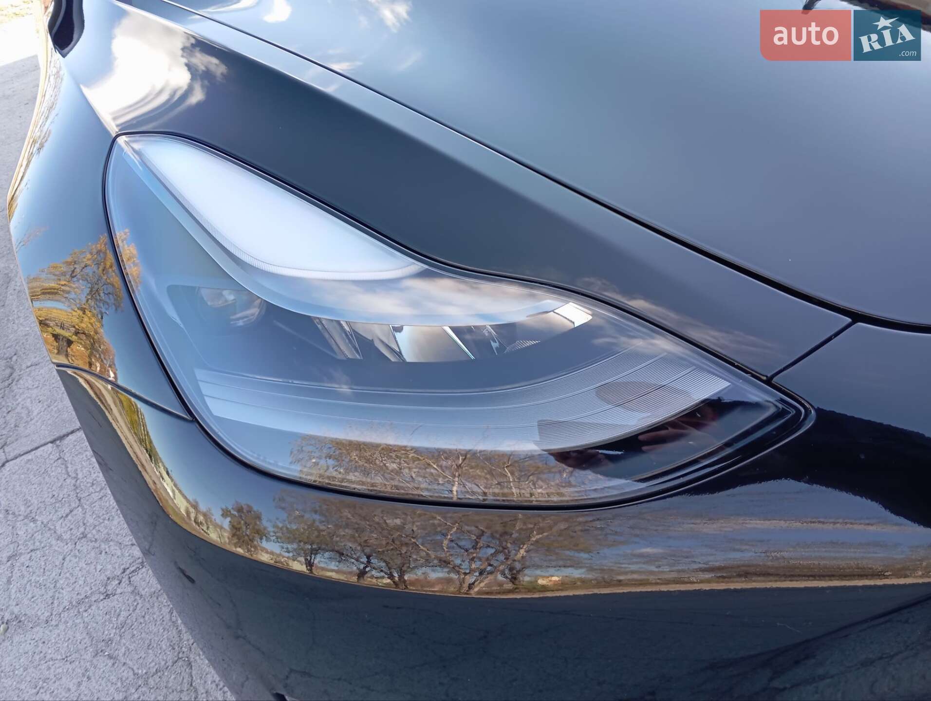 Tesla Model 3 2023 VIN 5YJ3E1EC5PF697541 фото оголошення 3 з 24