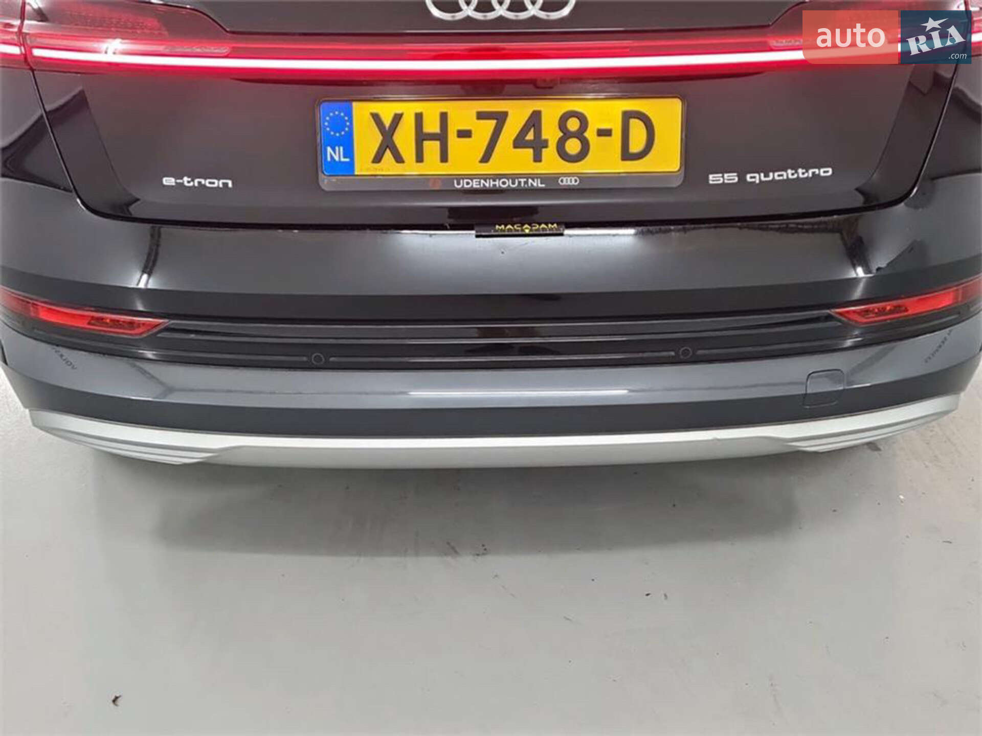 Audi e-tron 2018 VIN WAUZZZGE1KB002153 фото оголошення 39 з 52