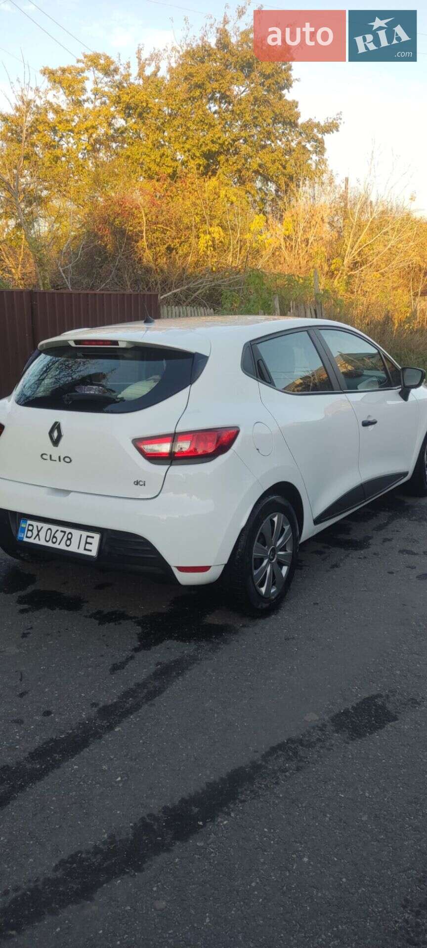 Renault Clio 2016 VIN VF15RBF0A56209187 фото оголошення 3 з 17