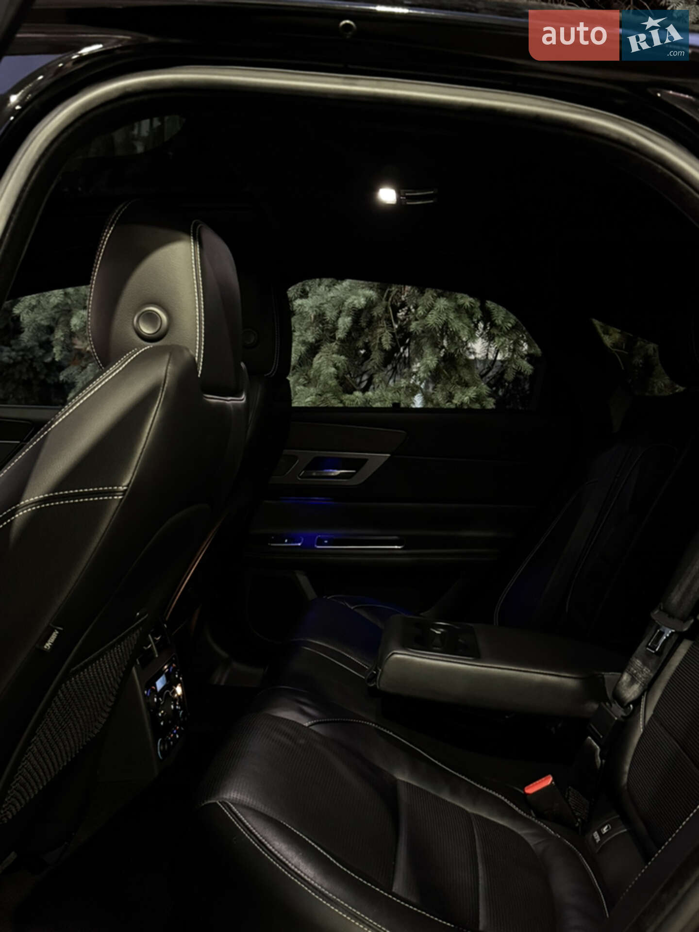 Jaguar XF 2016 VIN SAJBL4BN0HCY19344 фото оголошення 74 з 81