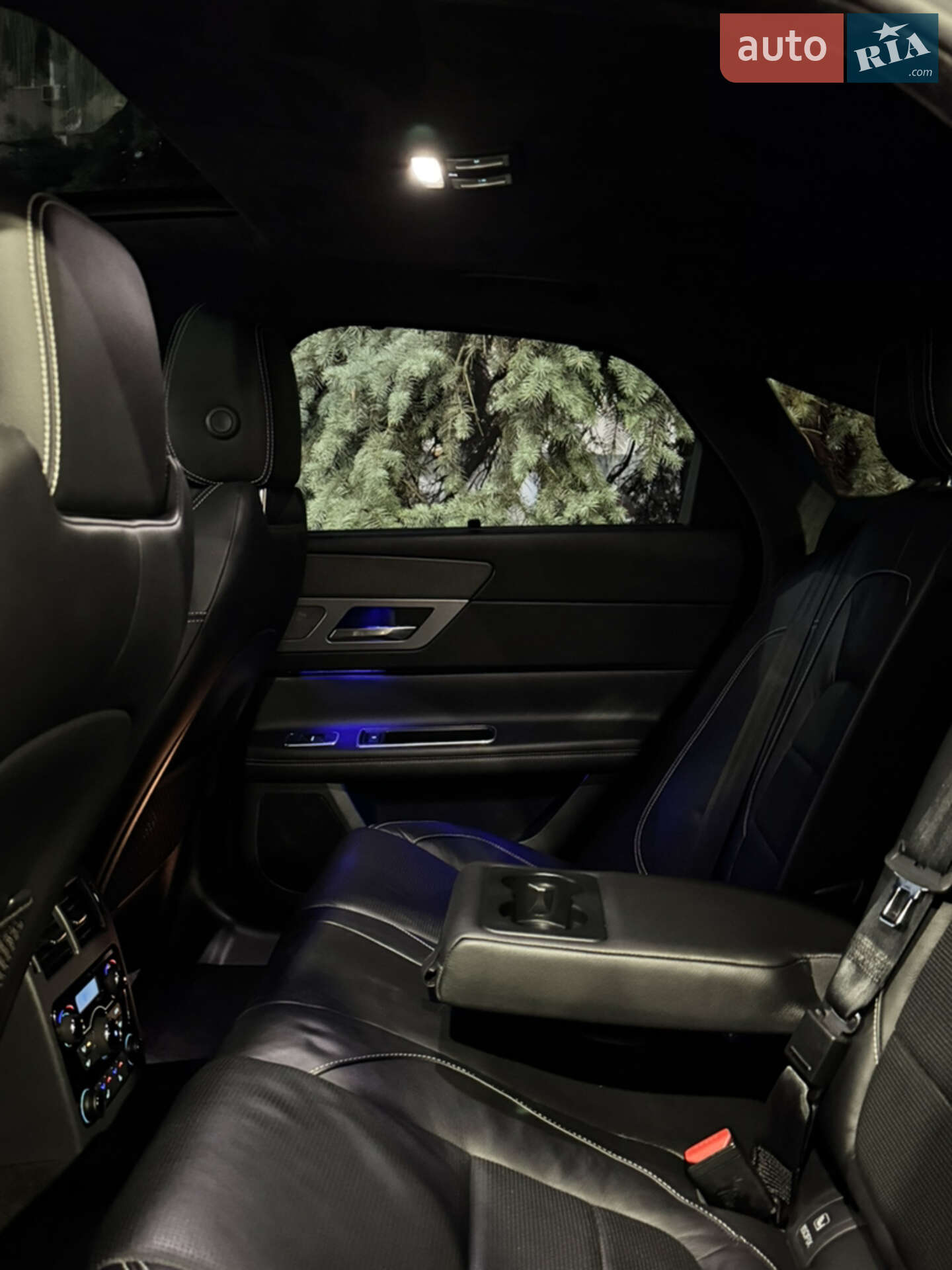Jaguar XF 2016 VIN SAJBL4BN0HCY19344 фото оголошення 75 з 81