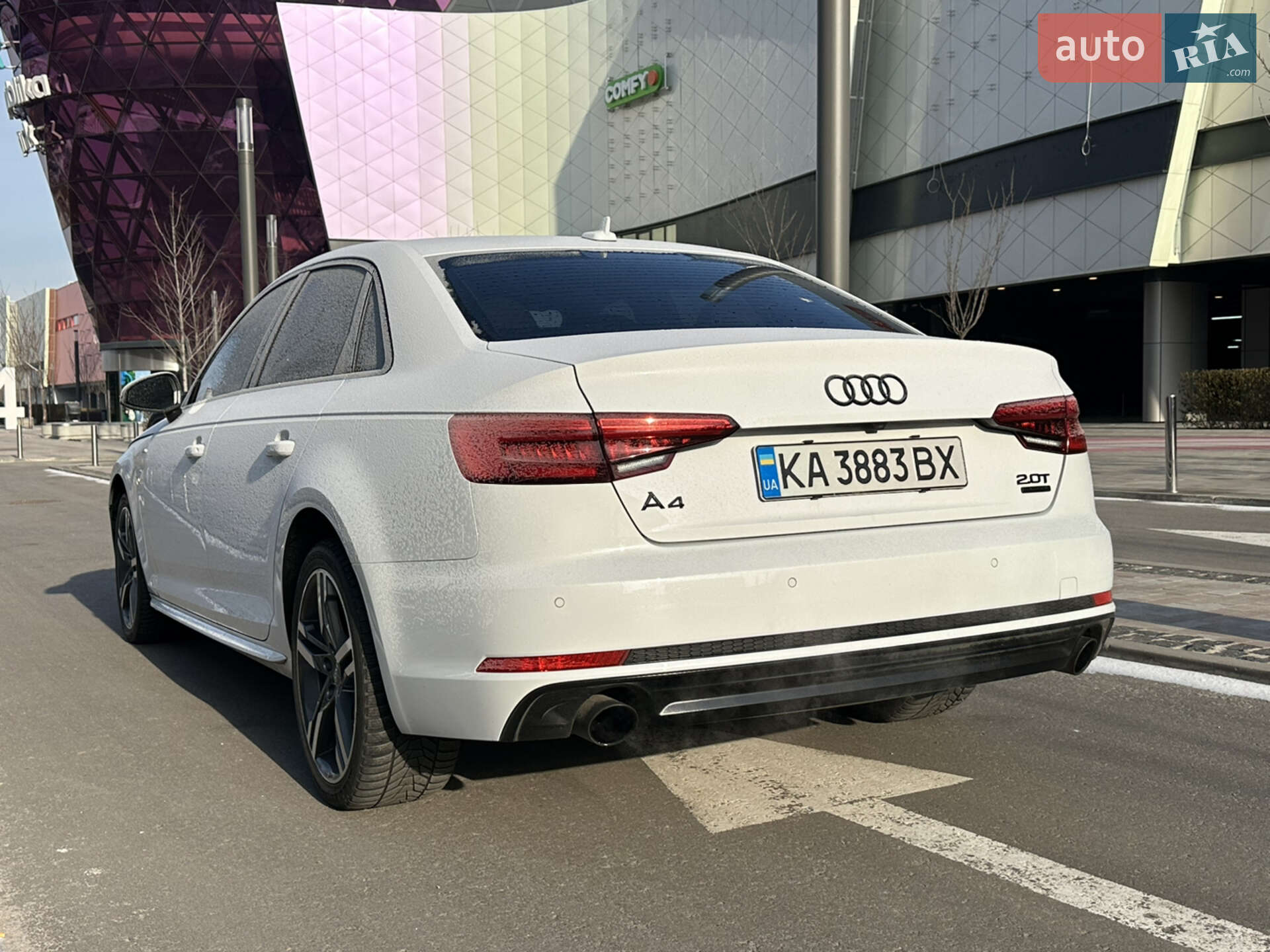 Audi A4 2016 VIN WAUENAF45HN022949 фото оголошення 4 з 15