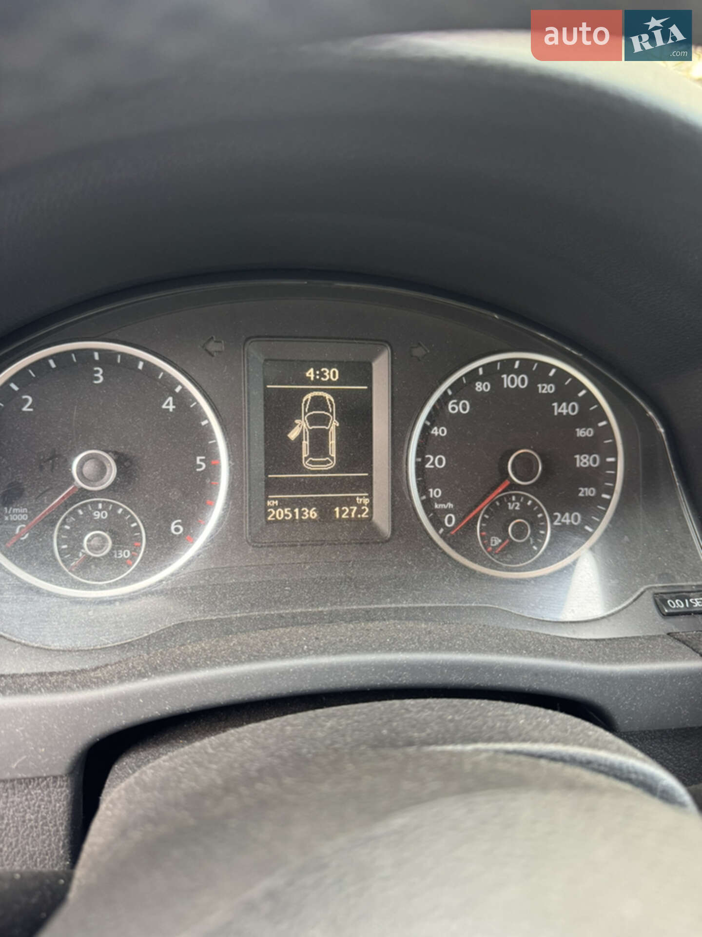 Volkswagen Tiguan 2011 VIN WVGZZZ5NZBW106342 фото оголошення 9 з 18