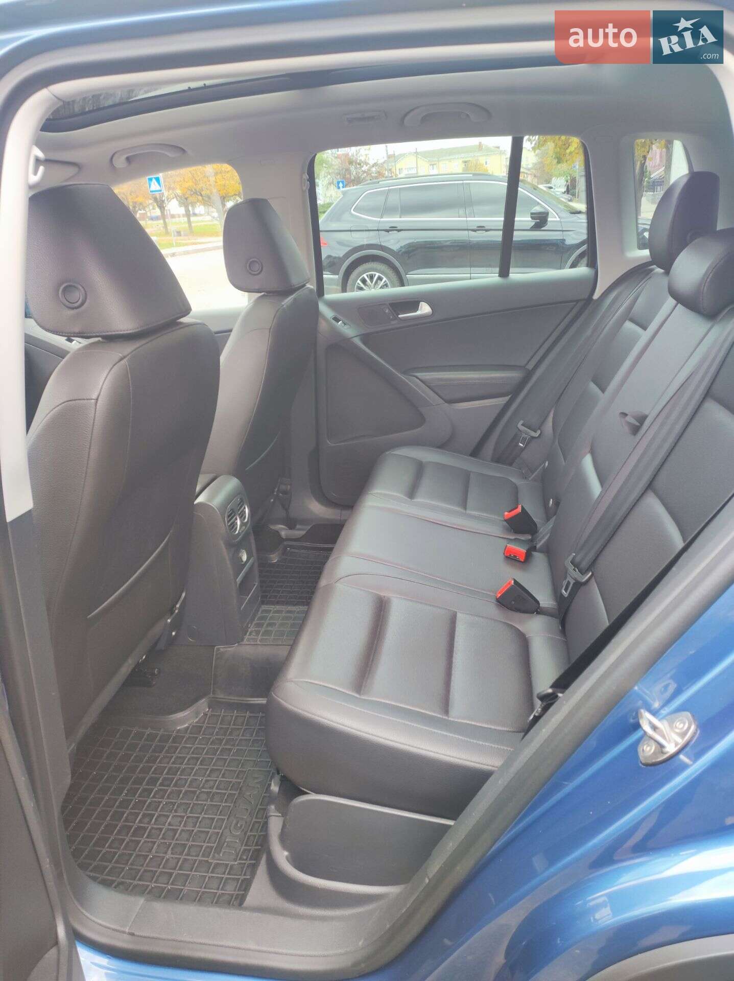 Volkswagen Tiguan 2016 VIN WVGSV7AX6HW513398 фото оголошення 4 з 18