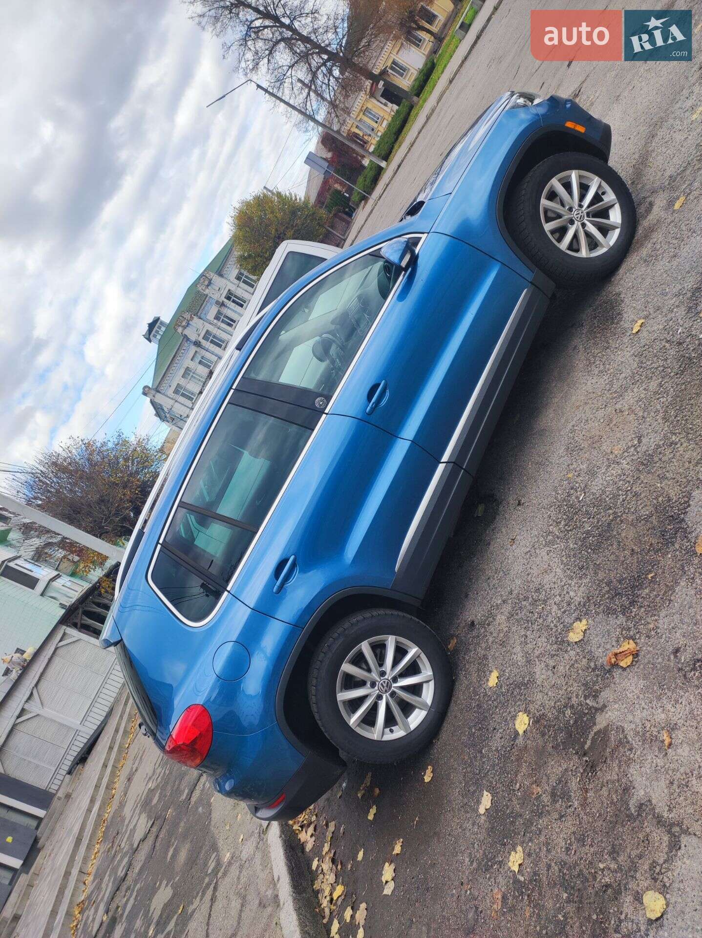 Volkswagen Tiguan 2016 VIN WVGSV7AX6HW513398 фото оголошення 7 з 18