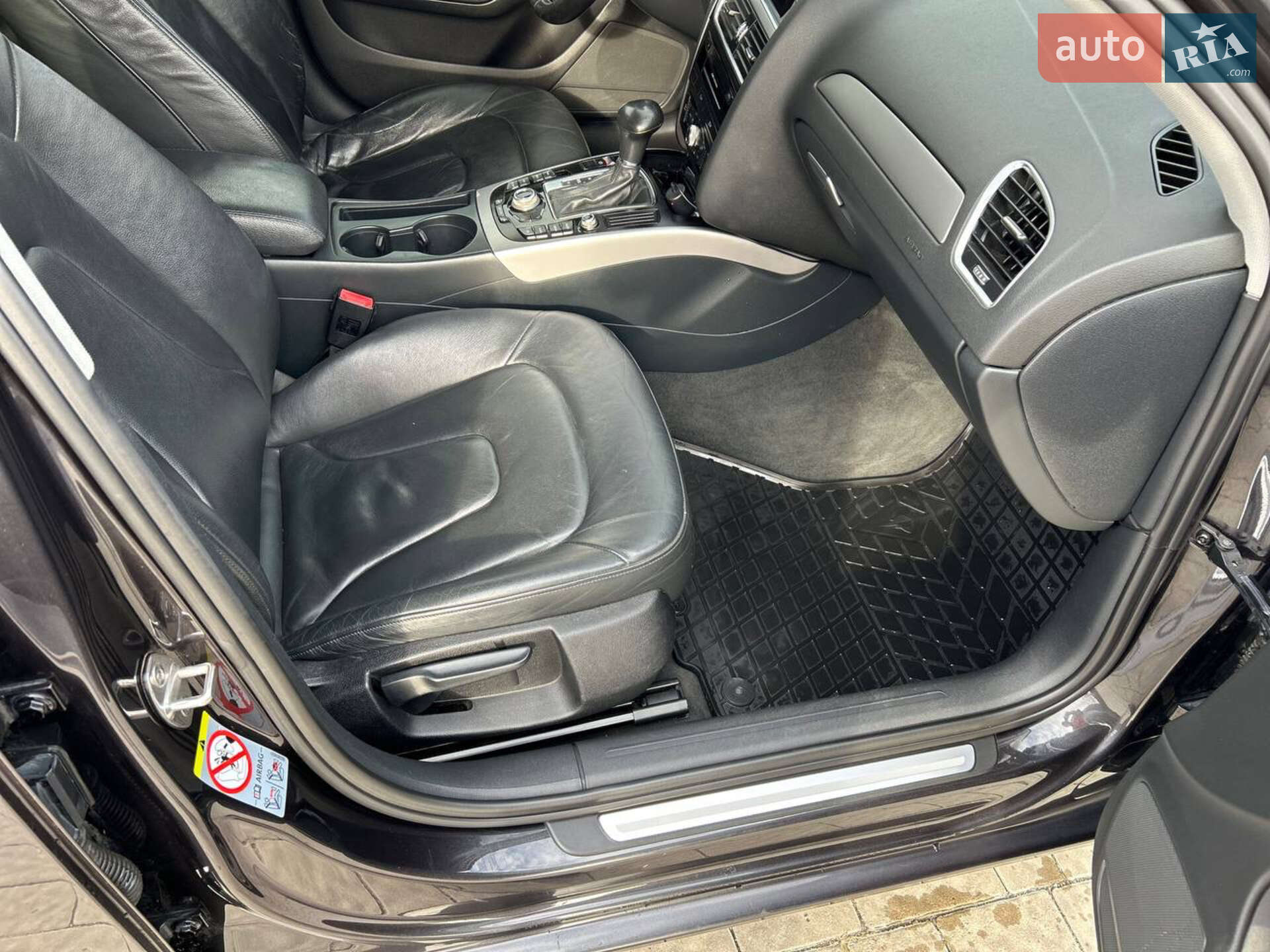 Audi A4 2013 VIN WAUZZZ8K7DA184986 фото оголошення 14 з 19