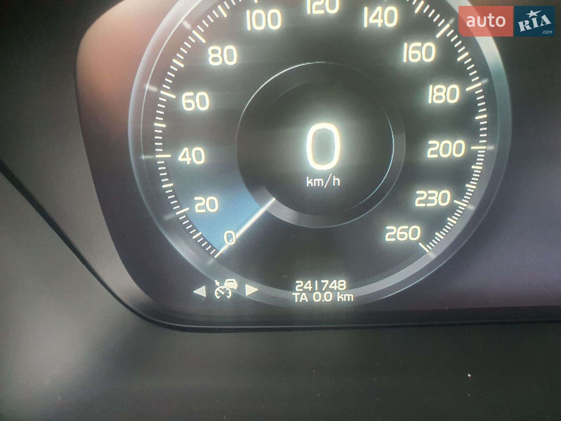 Volvo Xc90 2017 VIN YV4BC0PL8H1183490 фото оголошення 23 з 42