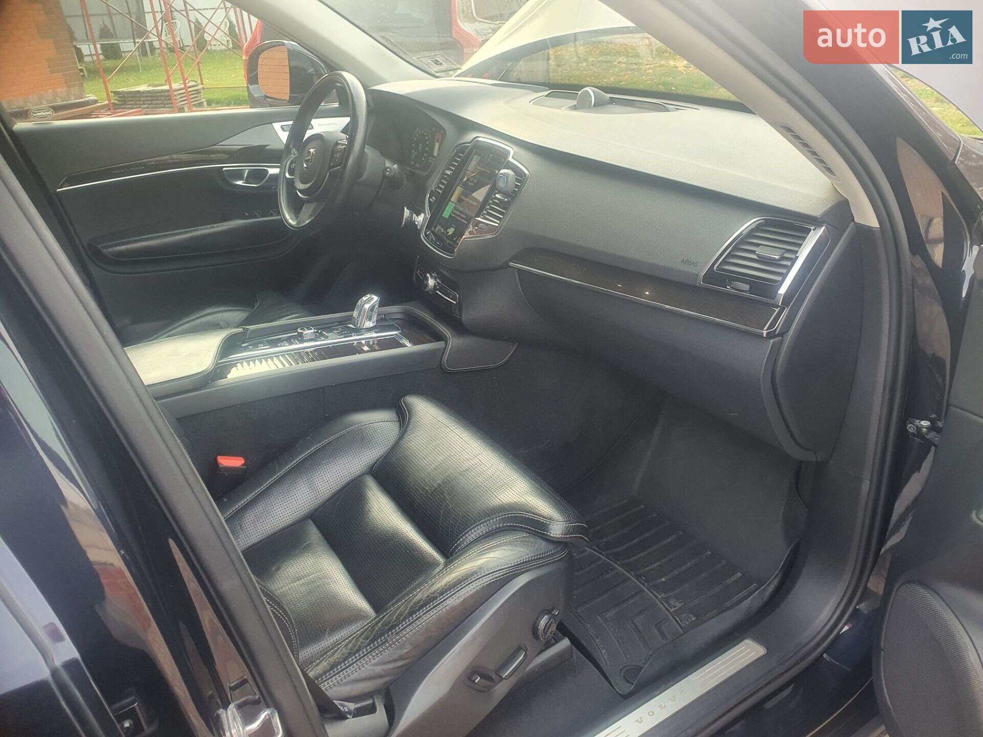 Volvo Xc90 2017 VIN YV4BC0PL8H1183490 фото оголошення 32 з 42