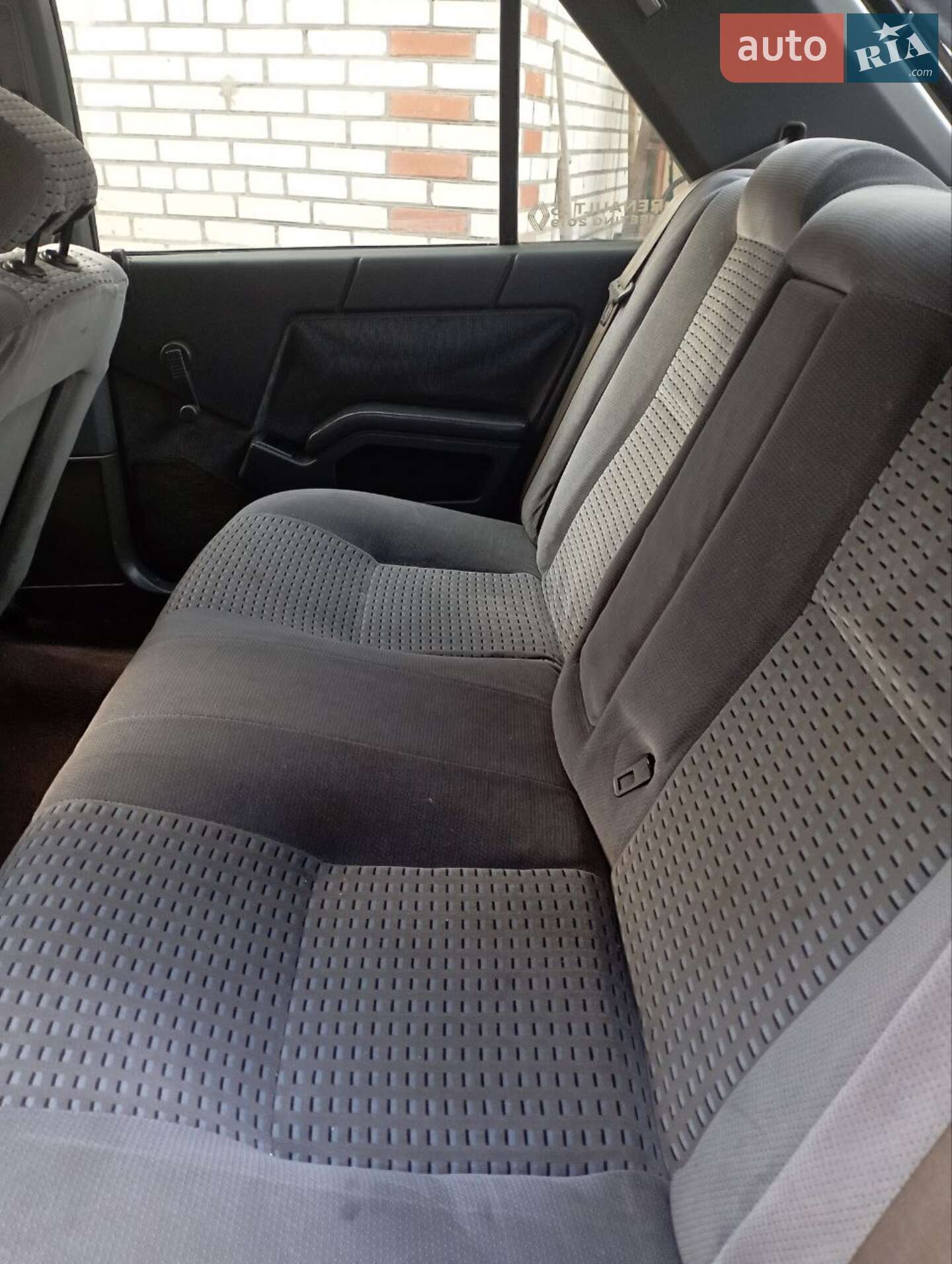 Renault 25 1990 VIN VF1B29B0502123572 фото оголошення 18 з 23