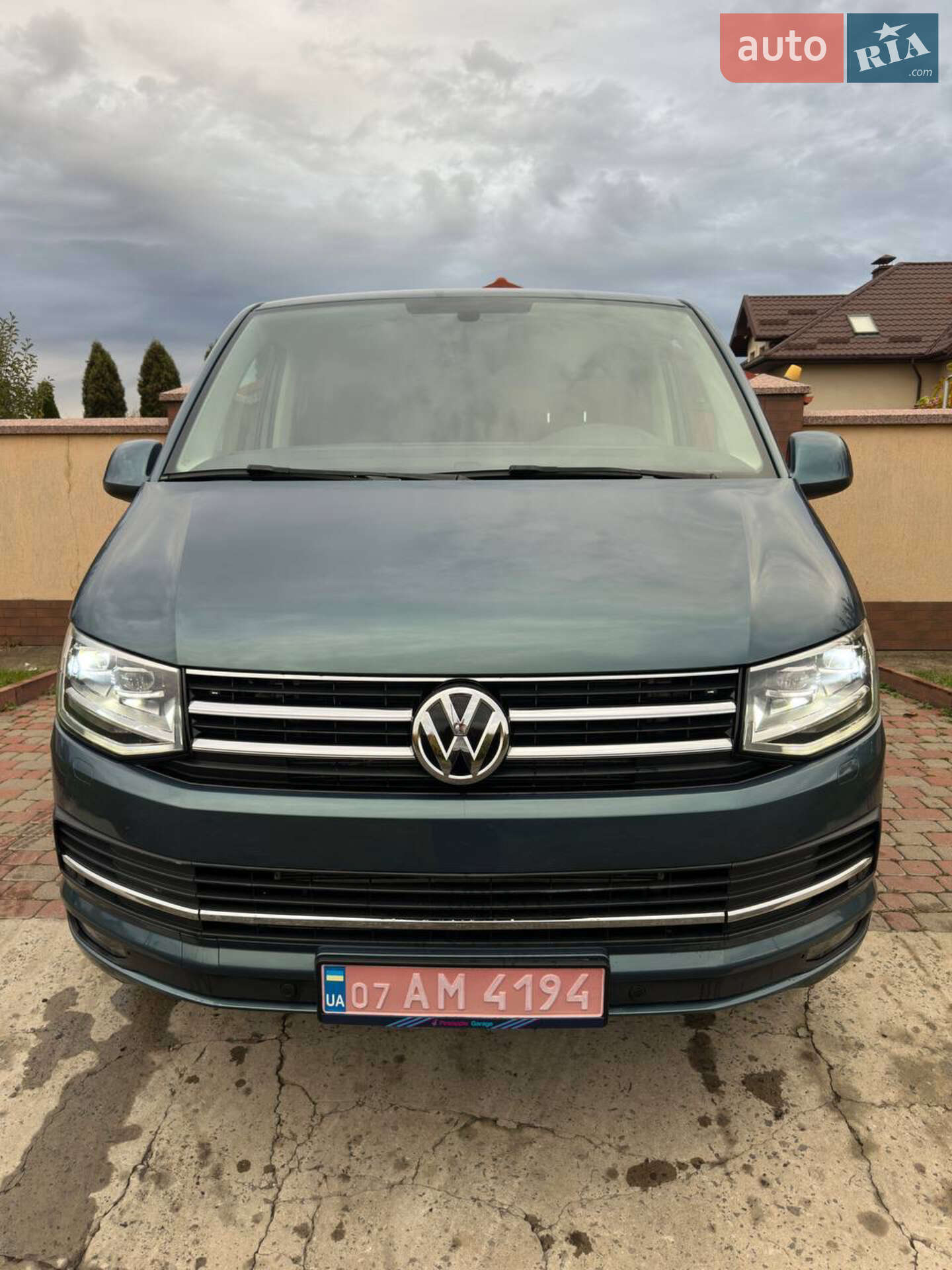 Volkswagen Caravelle 2017 VIN WV2ZZZ7HZJH032093 фото оголошення 3 з 31