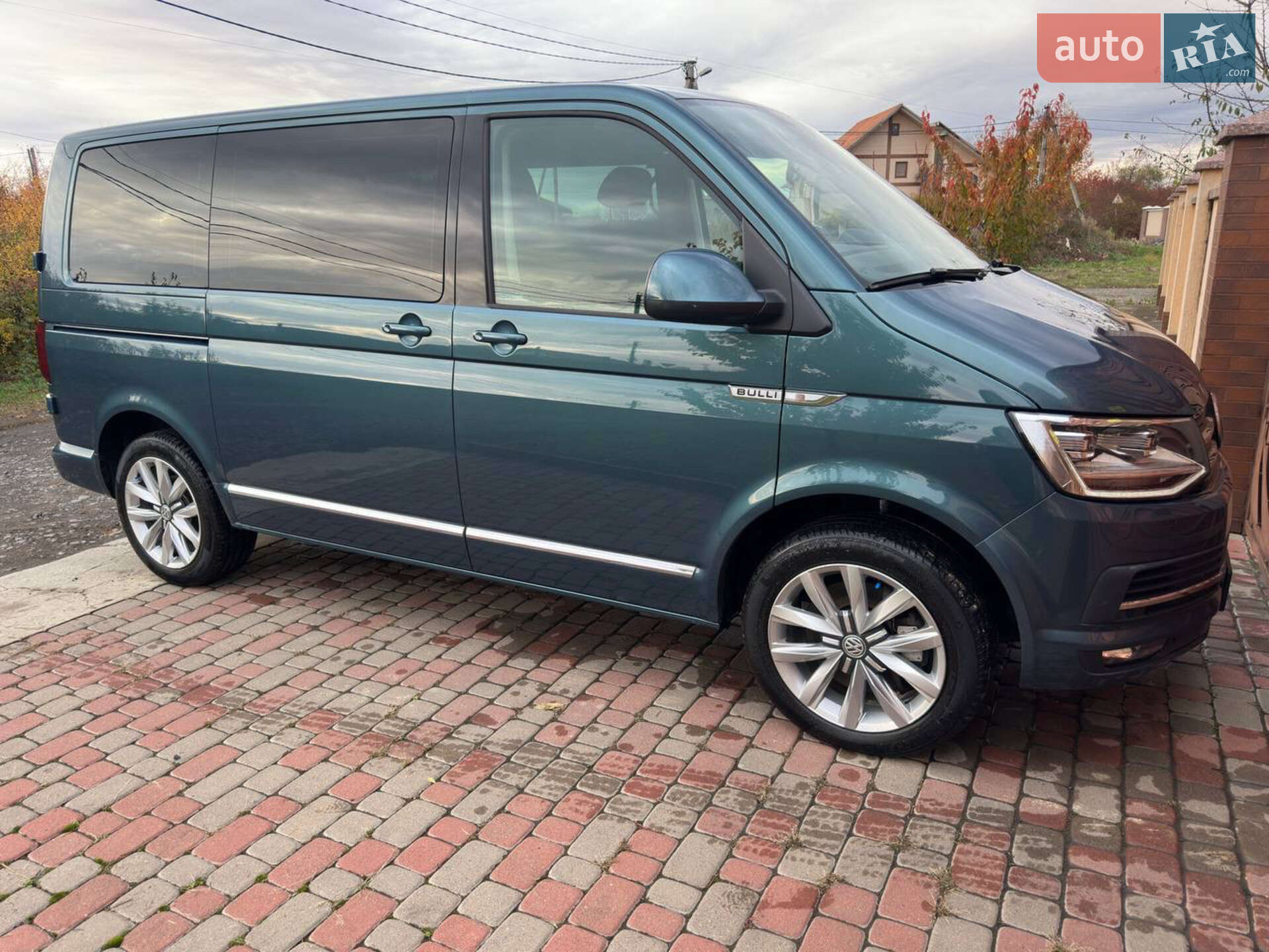 Volkswagen Caravelle 2017 VIN WV2ZZZ7HZJH032093 фото оголошення 4 з 31