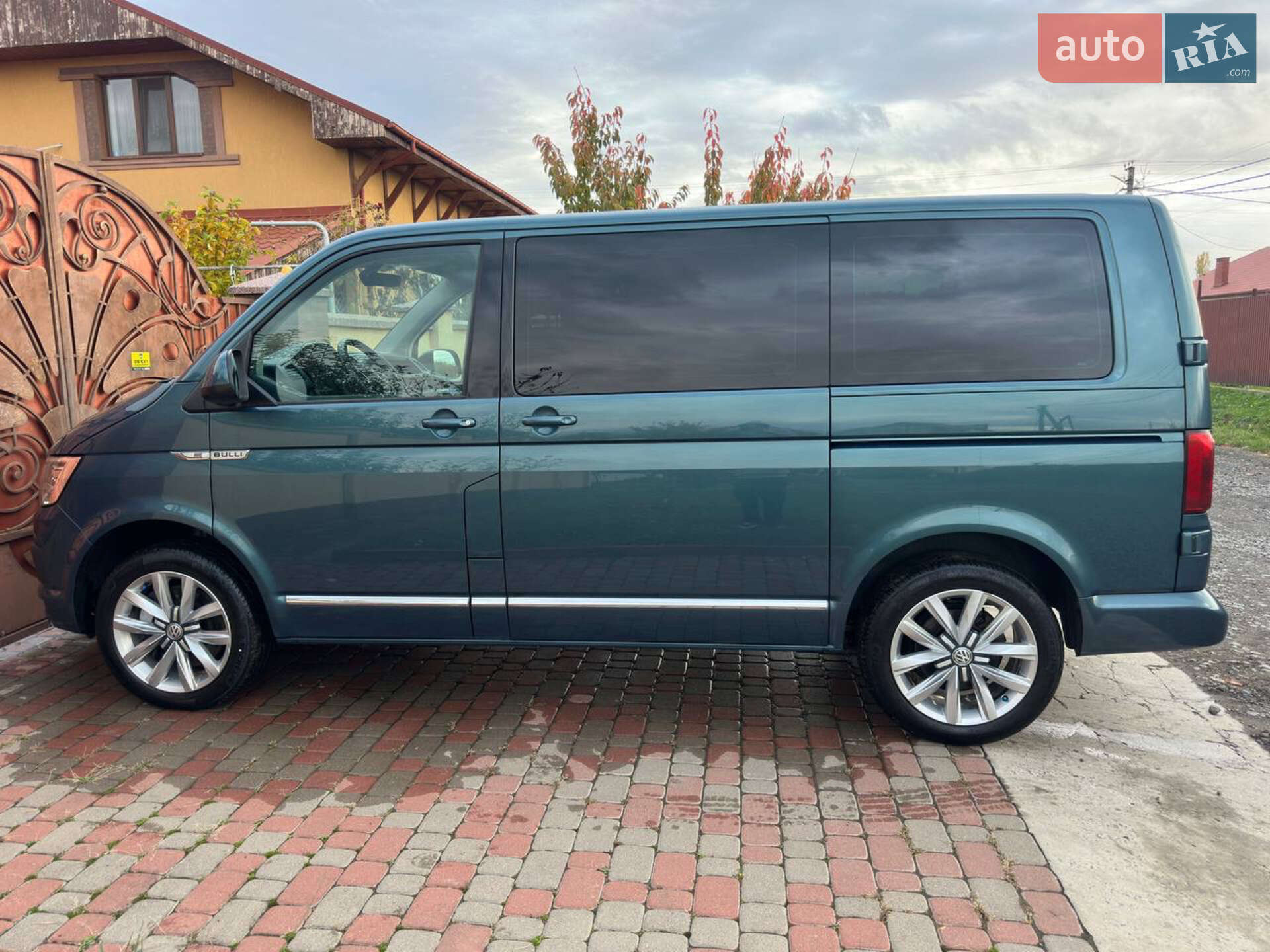 Volkswagen Caravelle 2017 VIN WV2ZZZ7HZJH032093 фото оголошення 7 з 31
