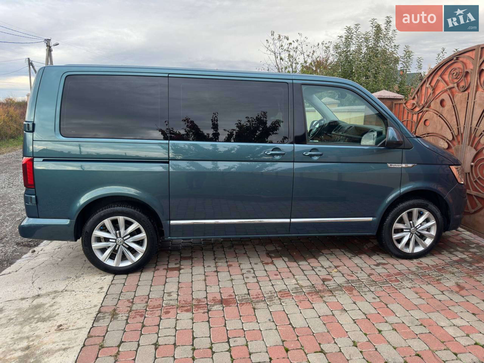 Volkswagen Caravelle 2017 VIN WV2ZZZ7HZJH032093 фото оголошення 5 з 31