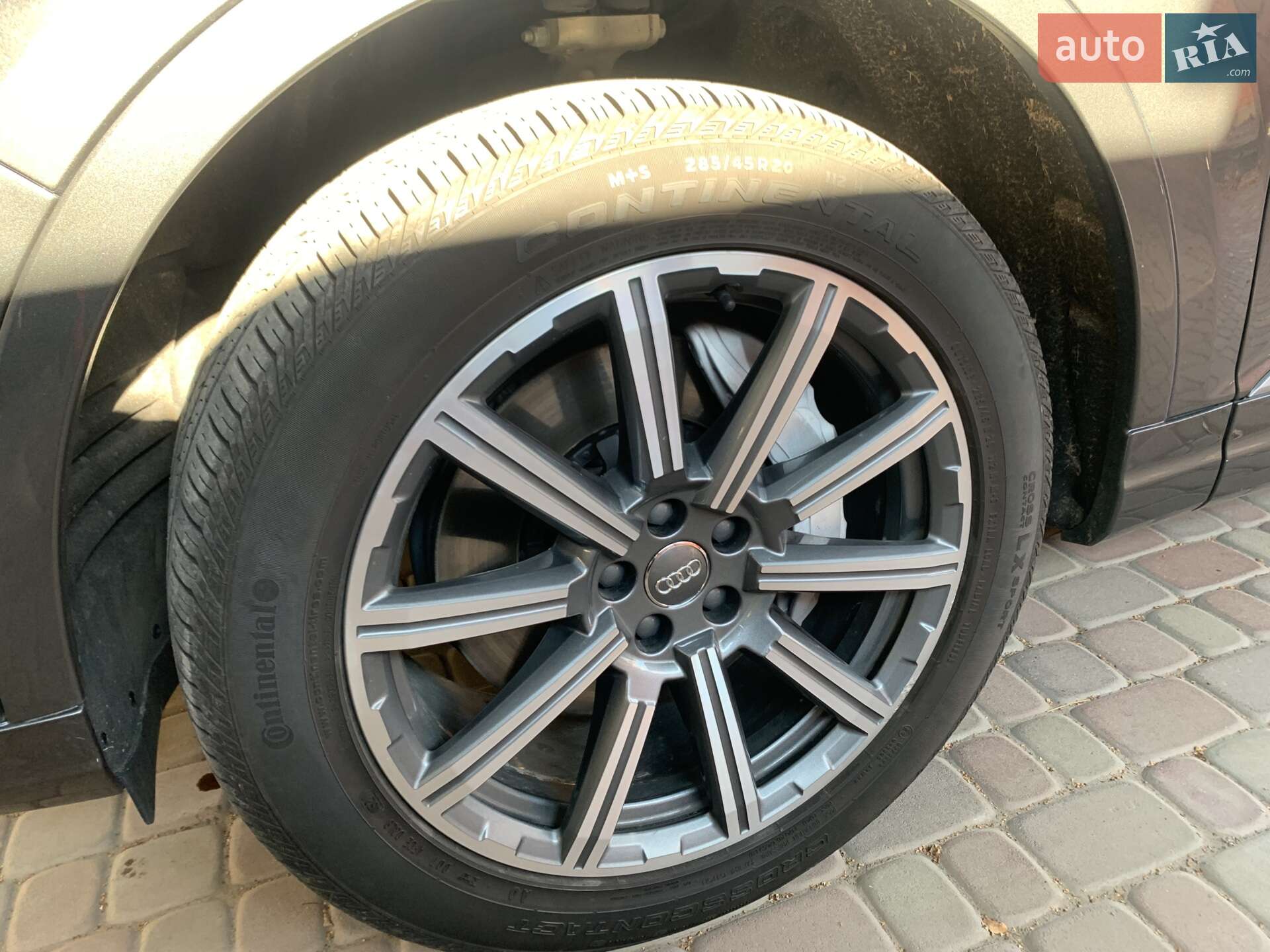 Audi Q7 2019 VIN WA1LHAF73KD034634 фото оголошення 18 з 19