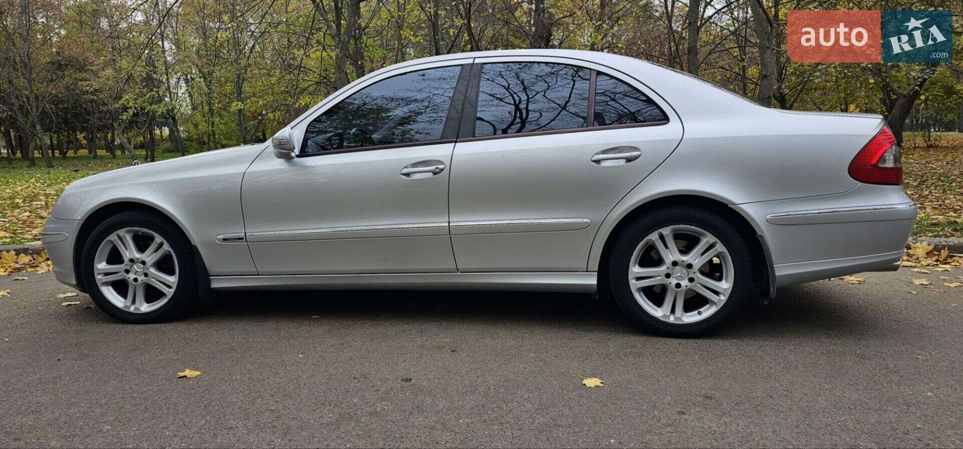 Mercedes-Benz E-Class 2009 VIN WDB2110921B350734 фото оголошення 8 з 49
