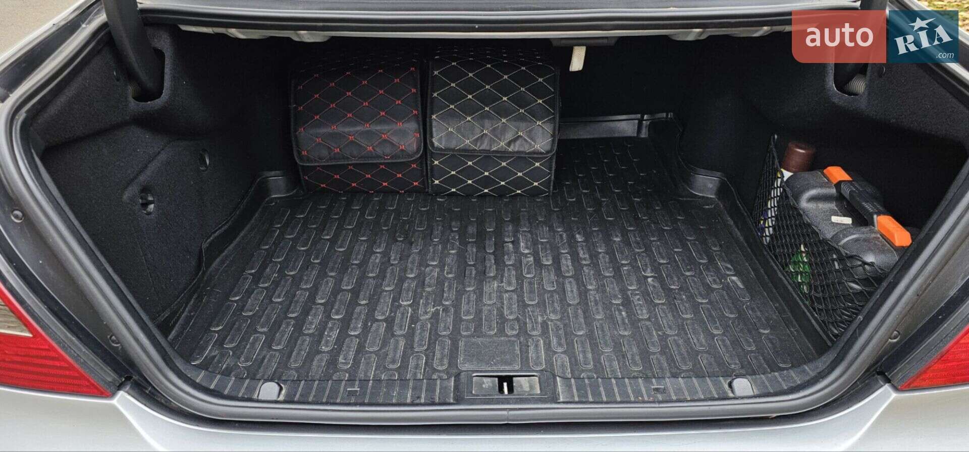Mercedes-Benz E-Class 2009 VIN WDB2110921B350734 фото оголошення 17 з 49