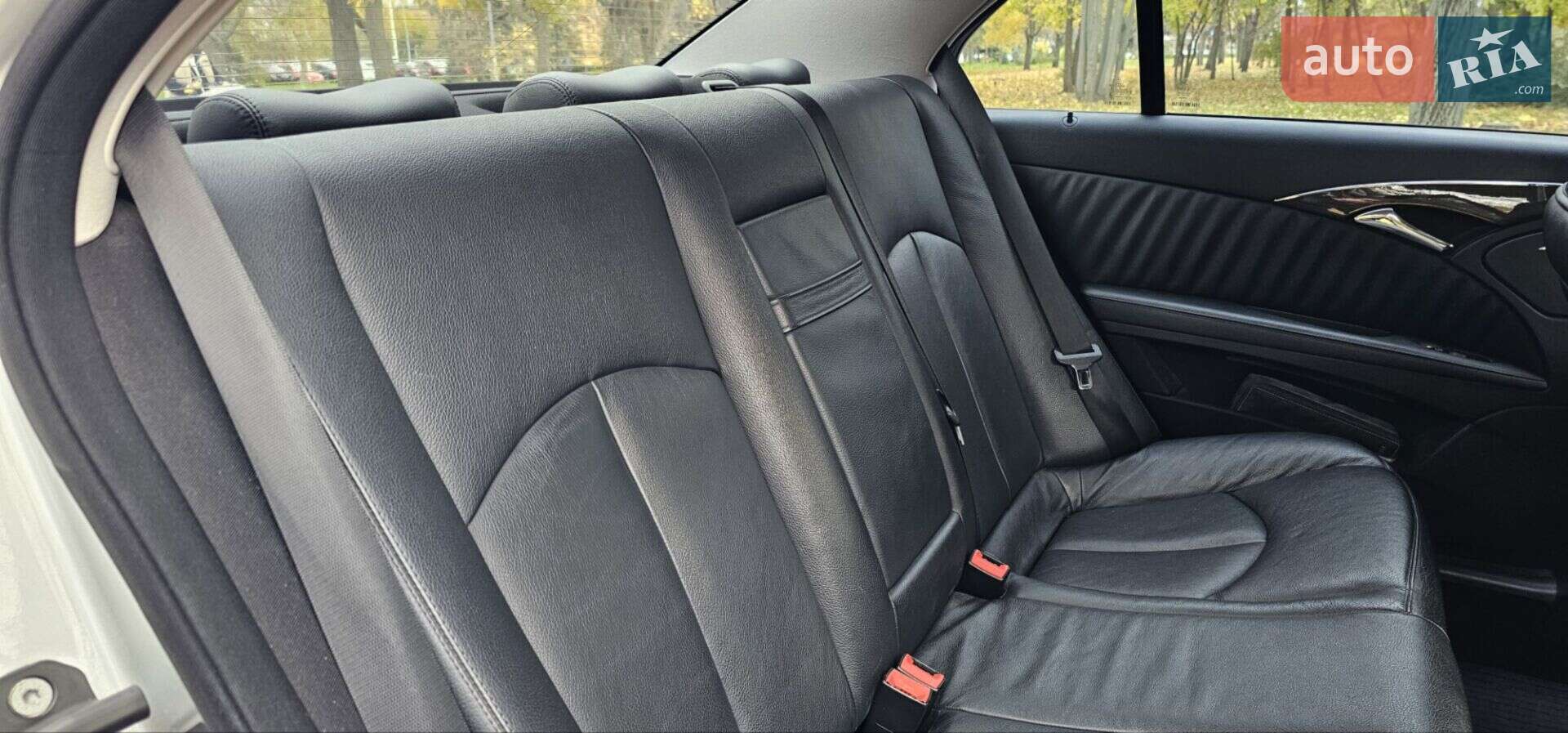Mercedes-Benz E-Class 2009 VIN WDB2110921B350734 фото оголошення 37 з 49