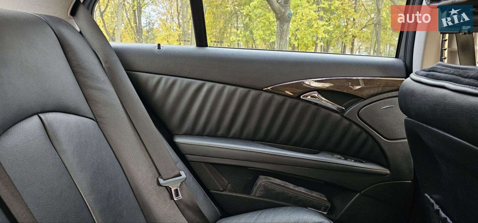 Mercedes-Benz E-Class 2009 VIN WDB2110921B350734 фото оголошення 36 з 49