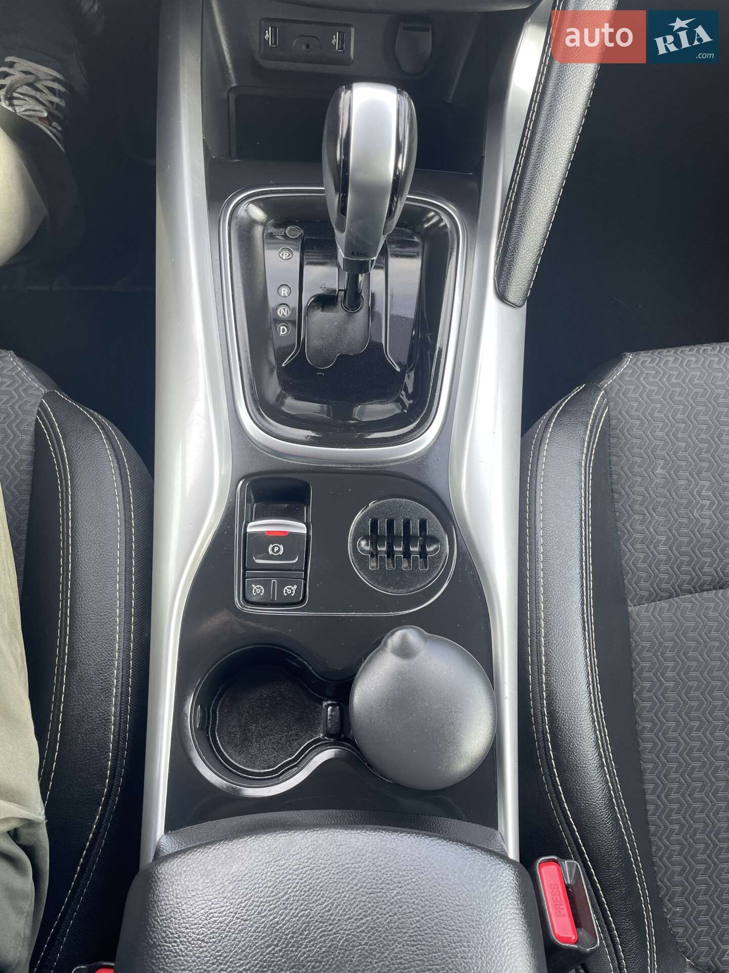 Renault Kadjar 2016 VIN VF1RFE00755089979 фото оголошення 16 з 21