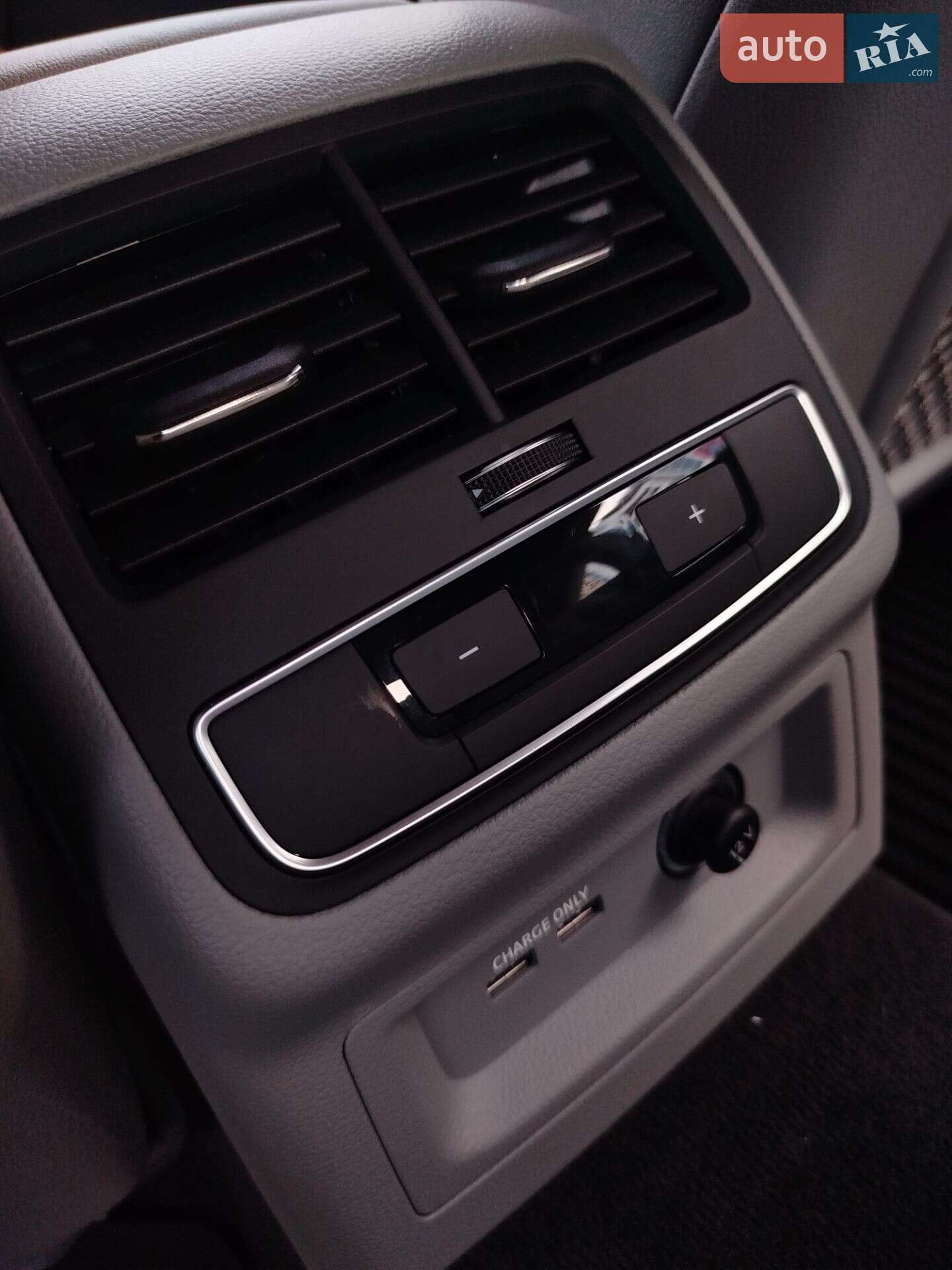 Audi A5 2021 VIN WAUCBCF56NA003561 фото оголошення 21 з 26