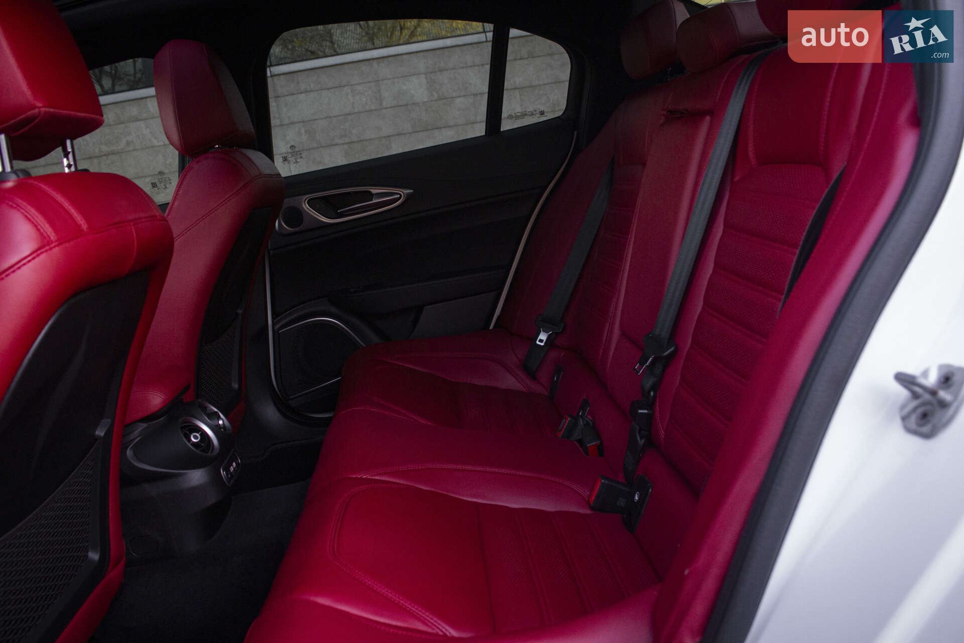 Alfa Romeo Giulia 2022 VIN ZARFAMBN9P7669608 фото оголошення 13 з 46