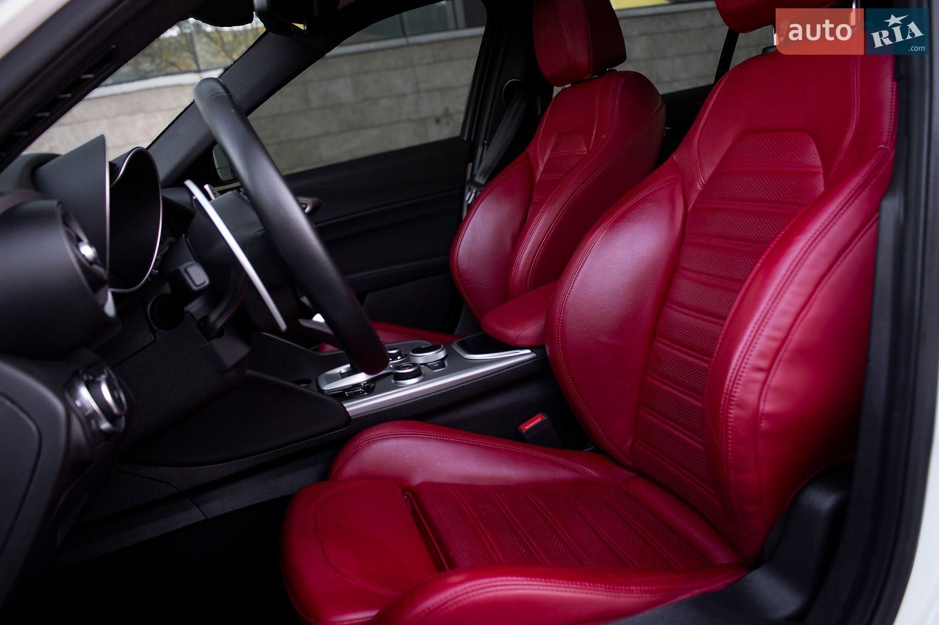 Alfa Romeo Giulia 2022 VIN ZARFAMBN9P7669608 фото оголошення 11 з 46