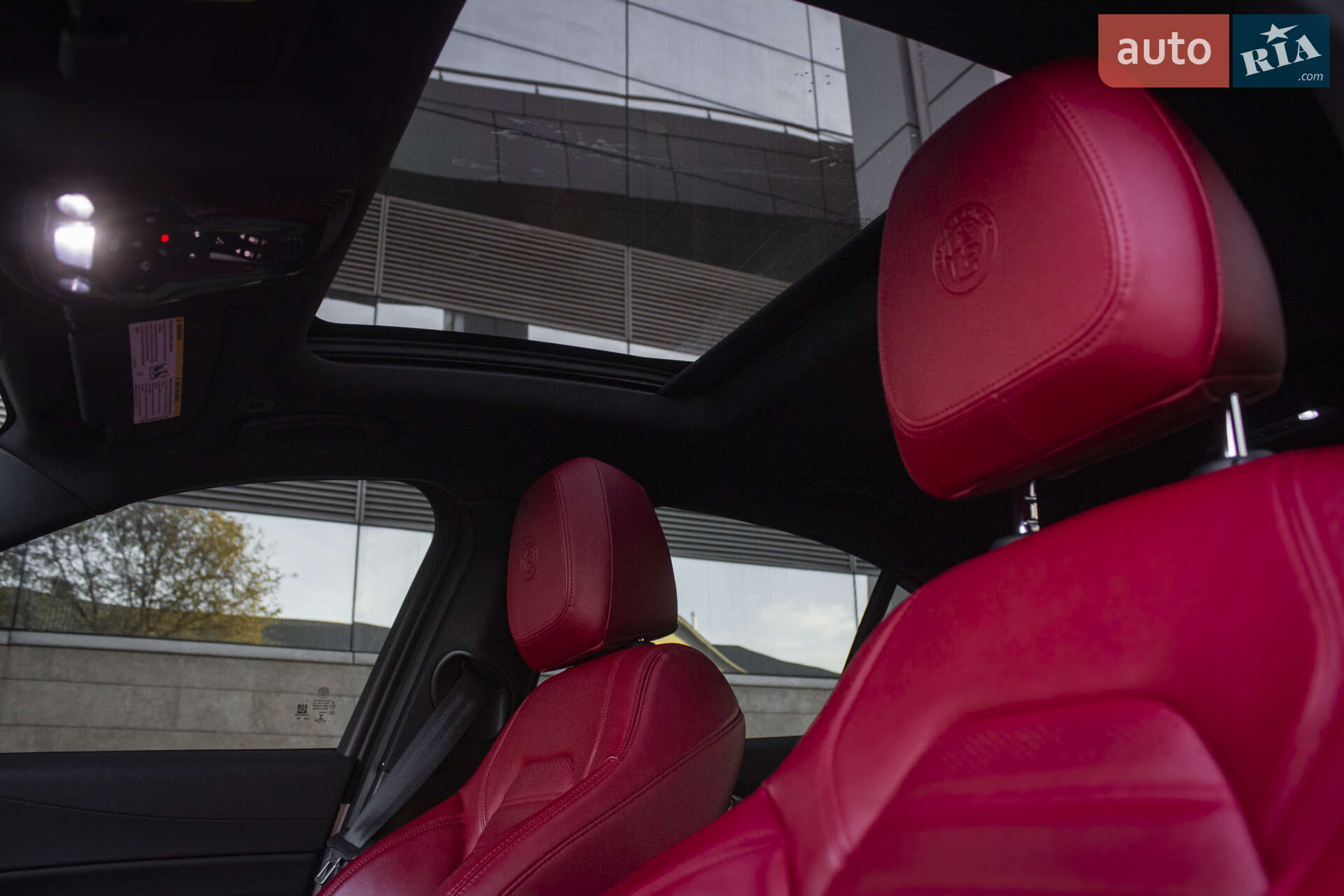 Alfa Romeo Giulia 2022 VIN ZARFAMBN9P7669608 фото оголошення 12 з 46
