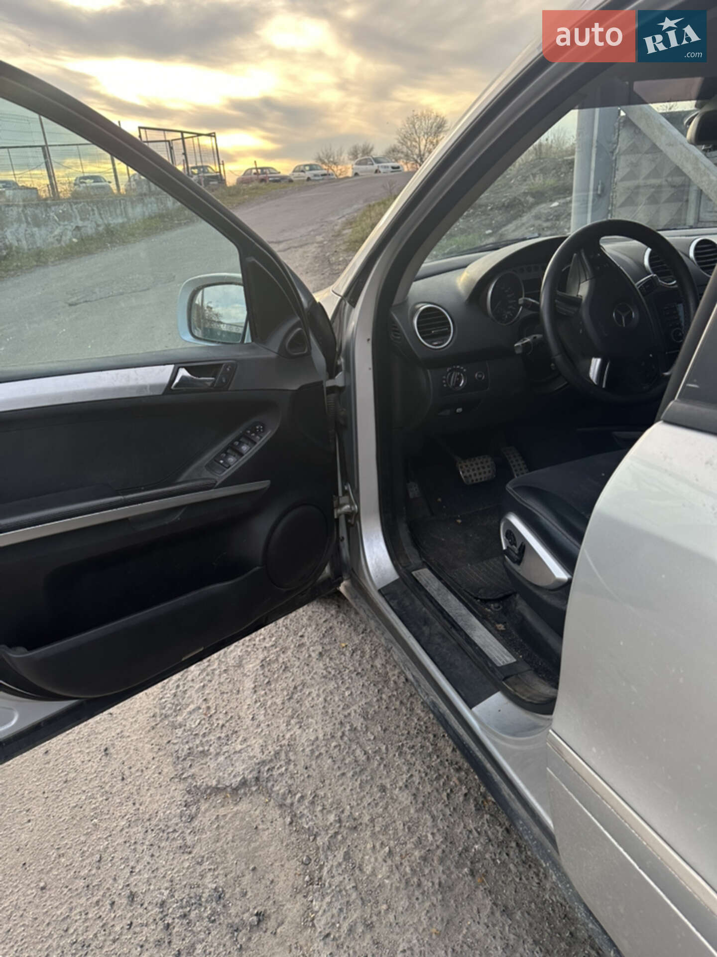 Mercedes-Benz M-Class 2005 VIN WDC1641221A040473 фото оголошення 12 з 15