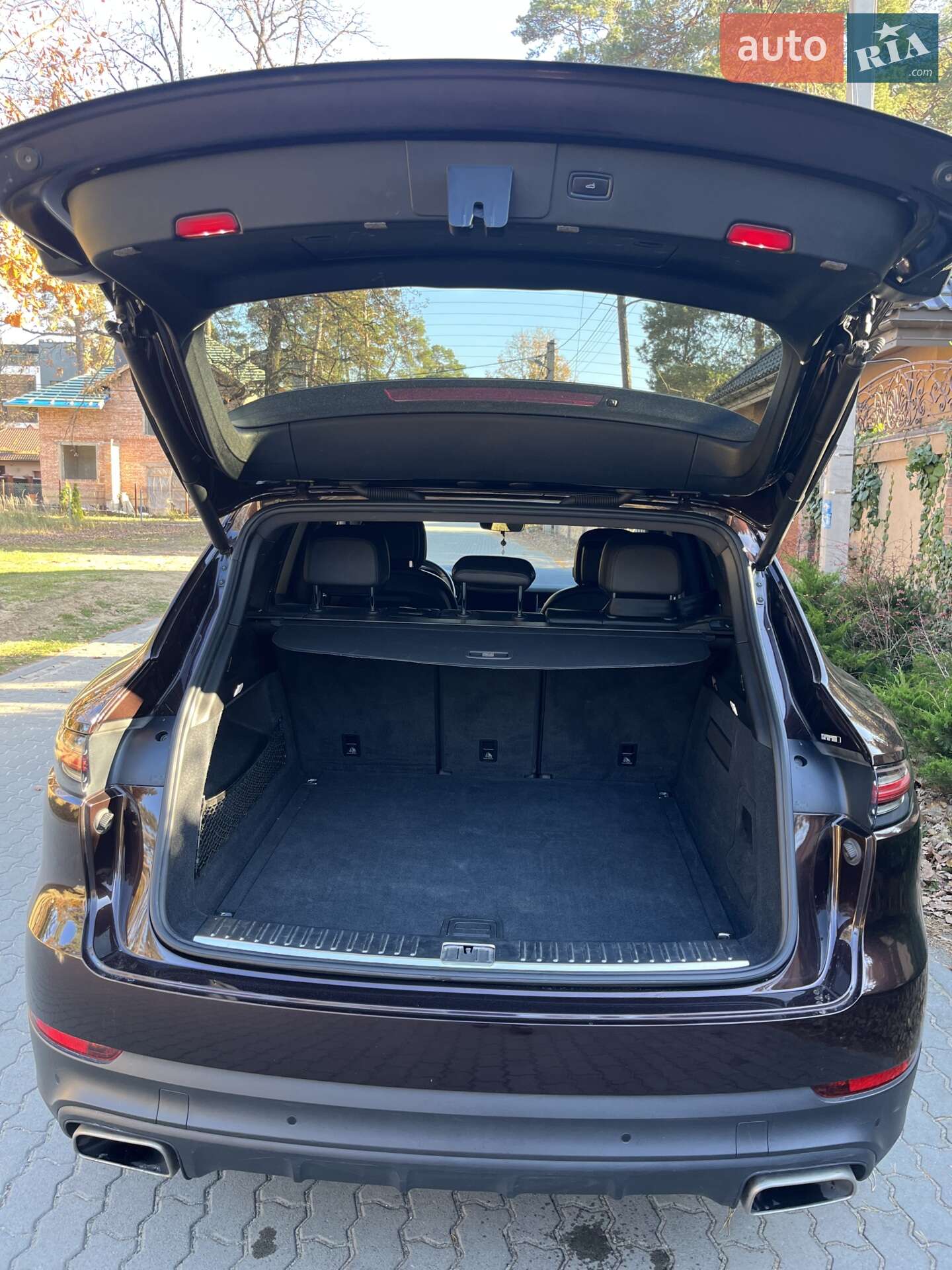 Porsche Cayenne 2018 VIN WP1AA2AY4KDA03379 фото оголошення 16 з 23