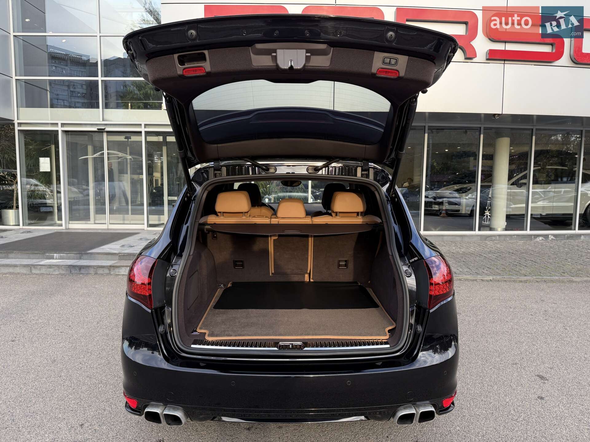 Porsche Cayenne 2013 VIN WP1ZZZ92ZDLA92575 фото оголошення 13 з 64