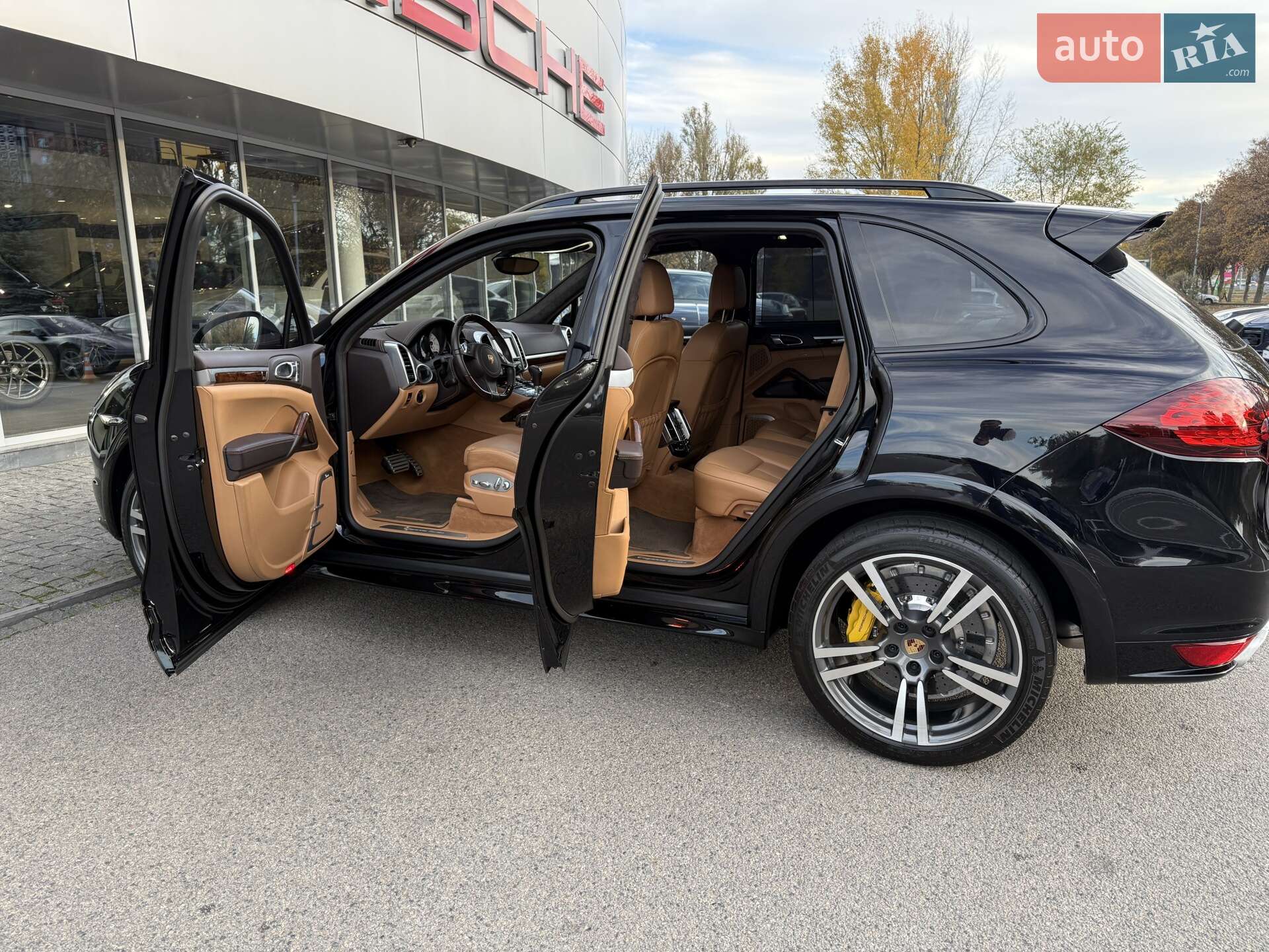 Porsche Cayenne 2013 VIN WP1ZZZ92ZDLA92575 фото оголошення 16 з 64