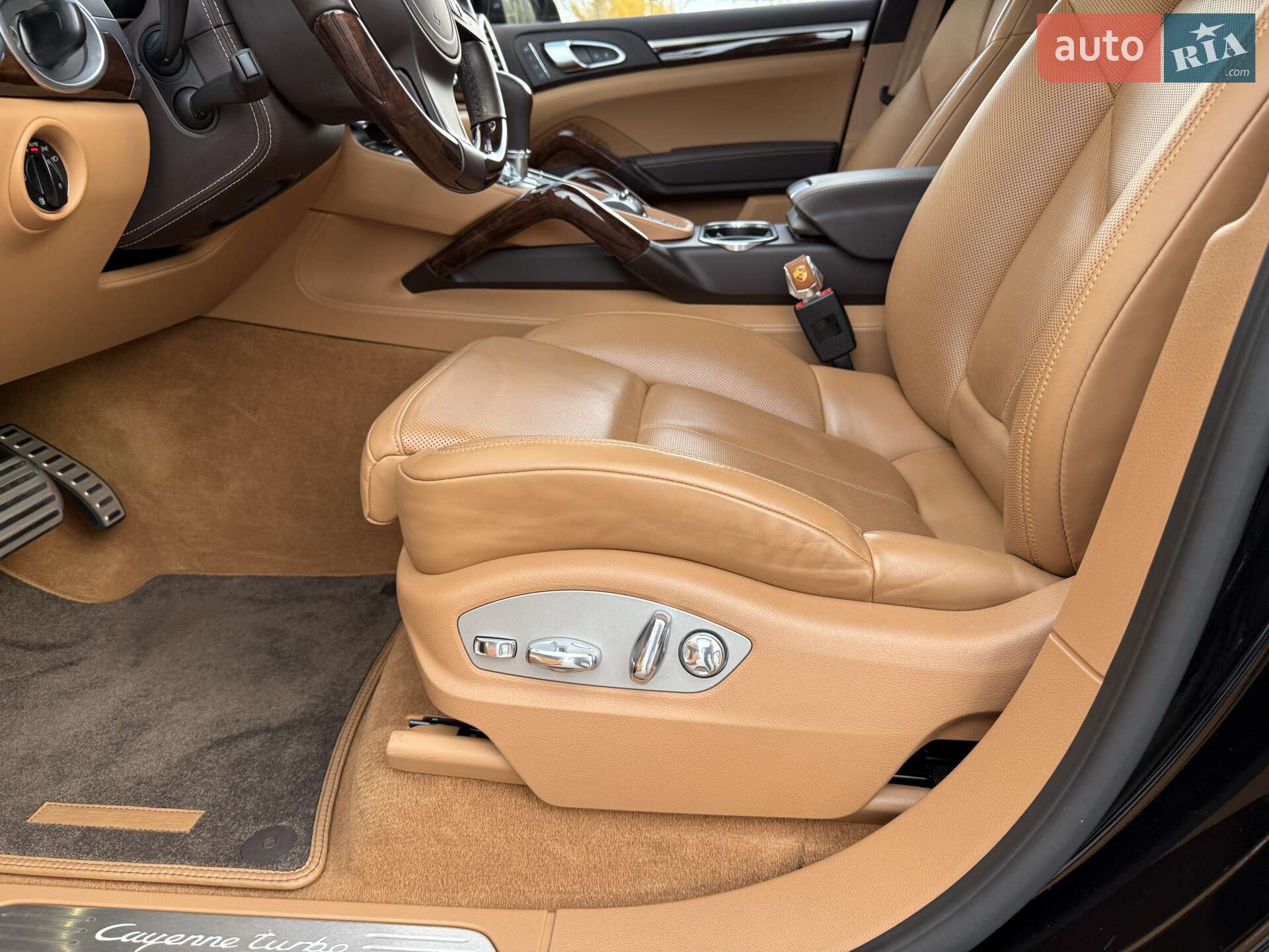 Porsche Cayenne 2013 VIN WP1ZZZ92ZDLA92575 фото оголошення 24 з 64
