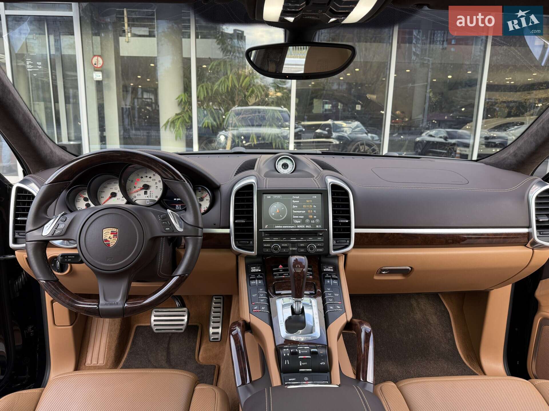 Porsche Cayenne 2013 VIN WP1ZZZ92ZDLA92575 фото оголошення 35 з 64