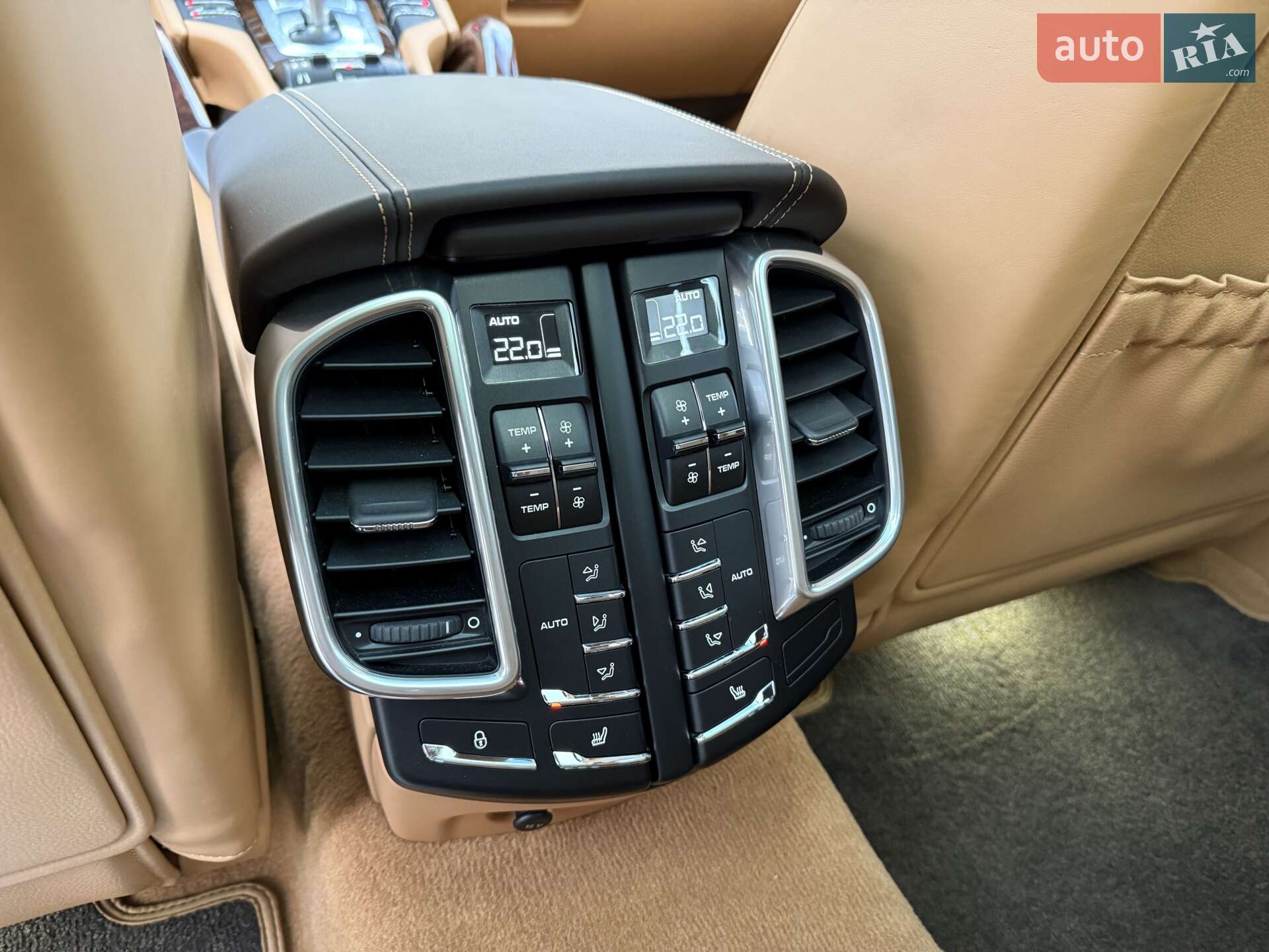 Porsche Cayenne 2013 VIN WP1ZZZ92ZDLA92575 фото оголошення 46 з 64