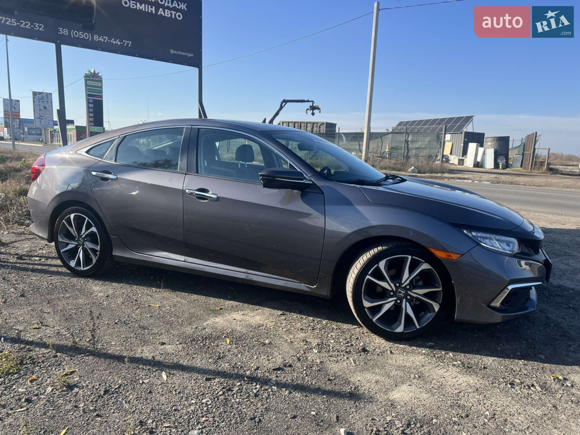 Honda Civic 2019 VIN 19XFC1F93KE206601 фото оголошення 3 з 42