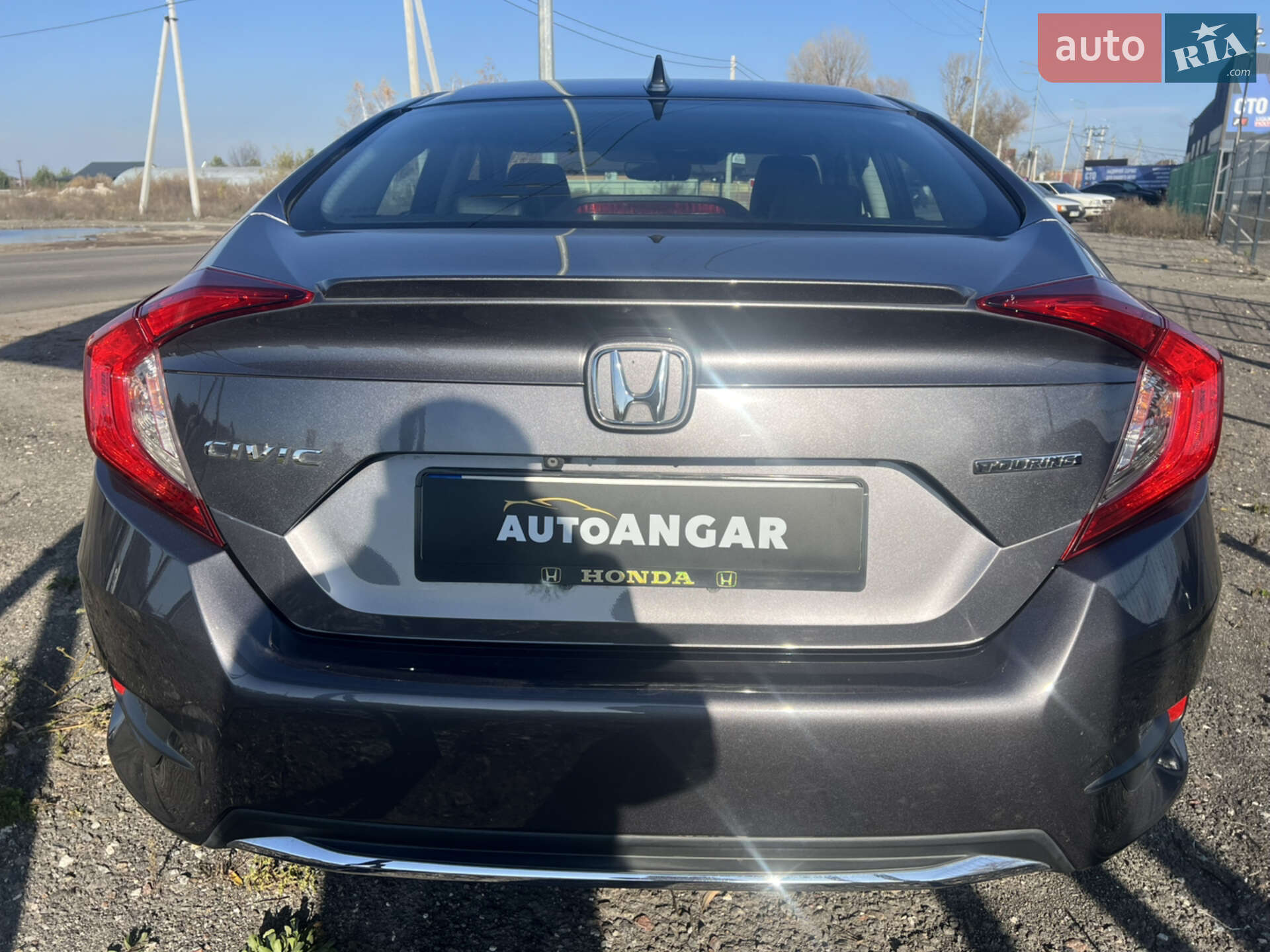 Honda Civic 2019 VIN 19XFC1F93KE206601 фото оголошення 5 з 42