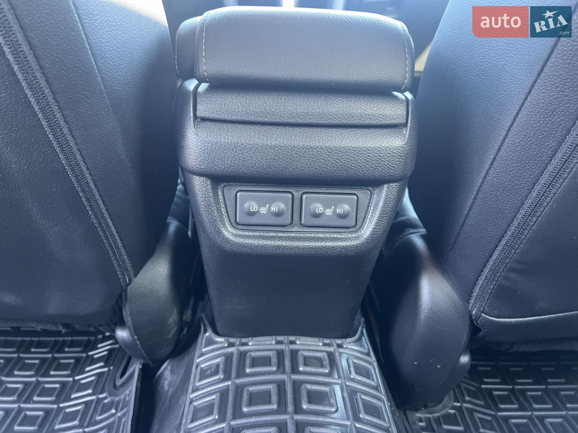 Honda Civic 2019 VIN 19XFC1F93KE206601 фото оголошення 20 з 42