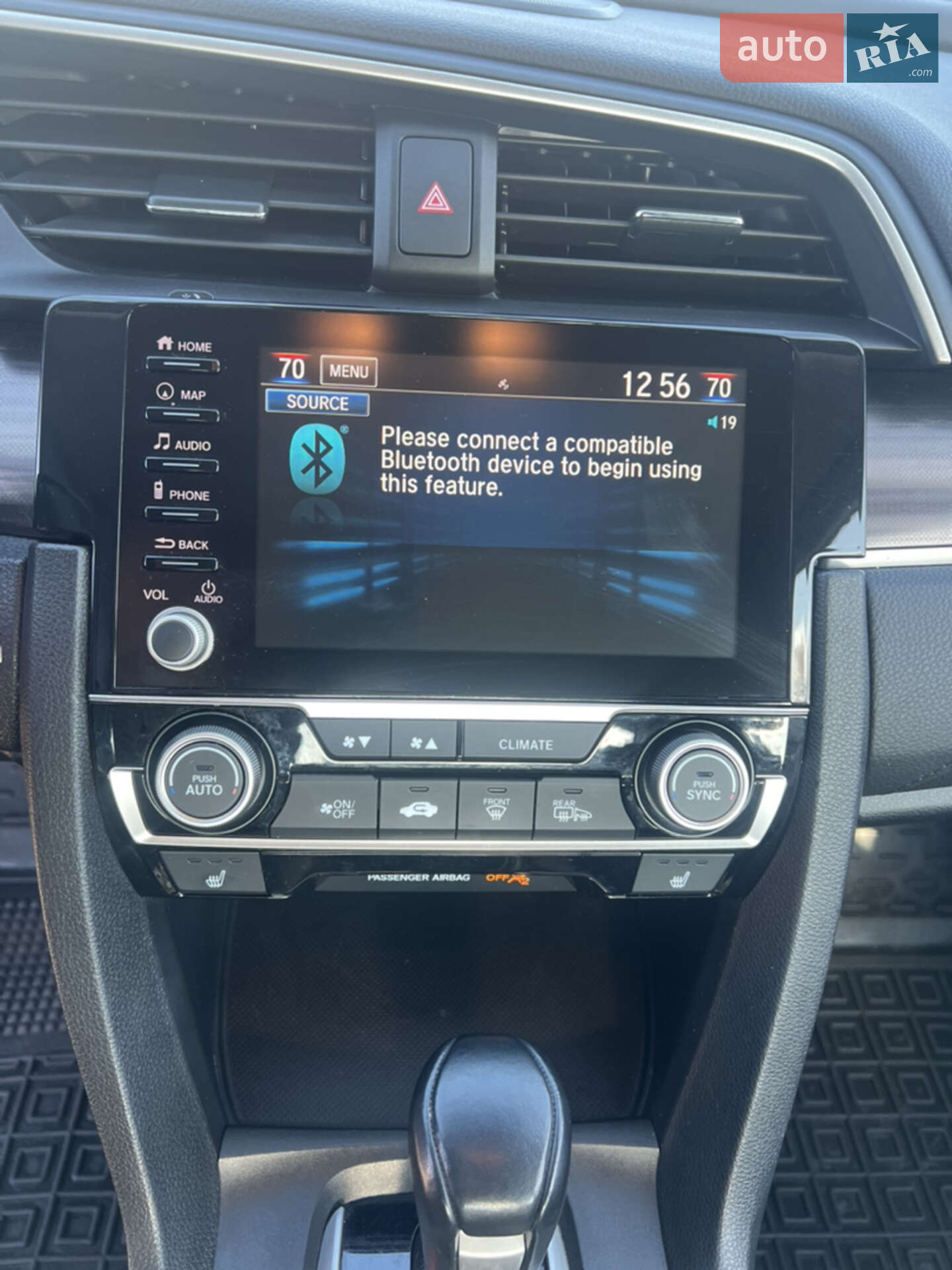 Honda Civic 2019 VIN 19XFC1F93KE206601 фото оголошення 27 з 42