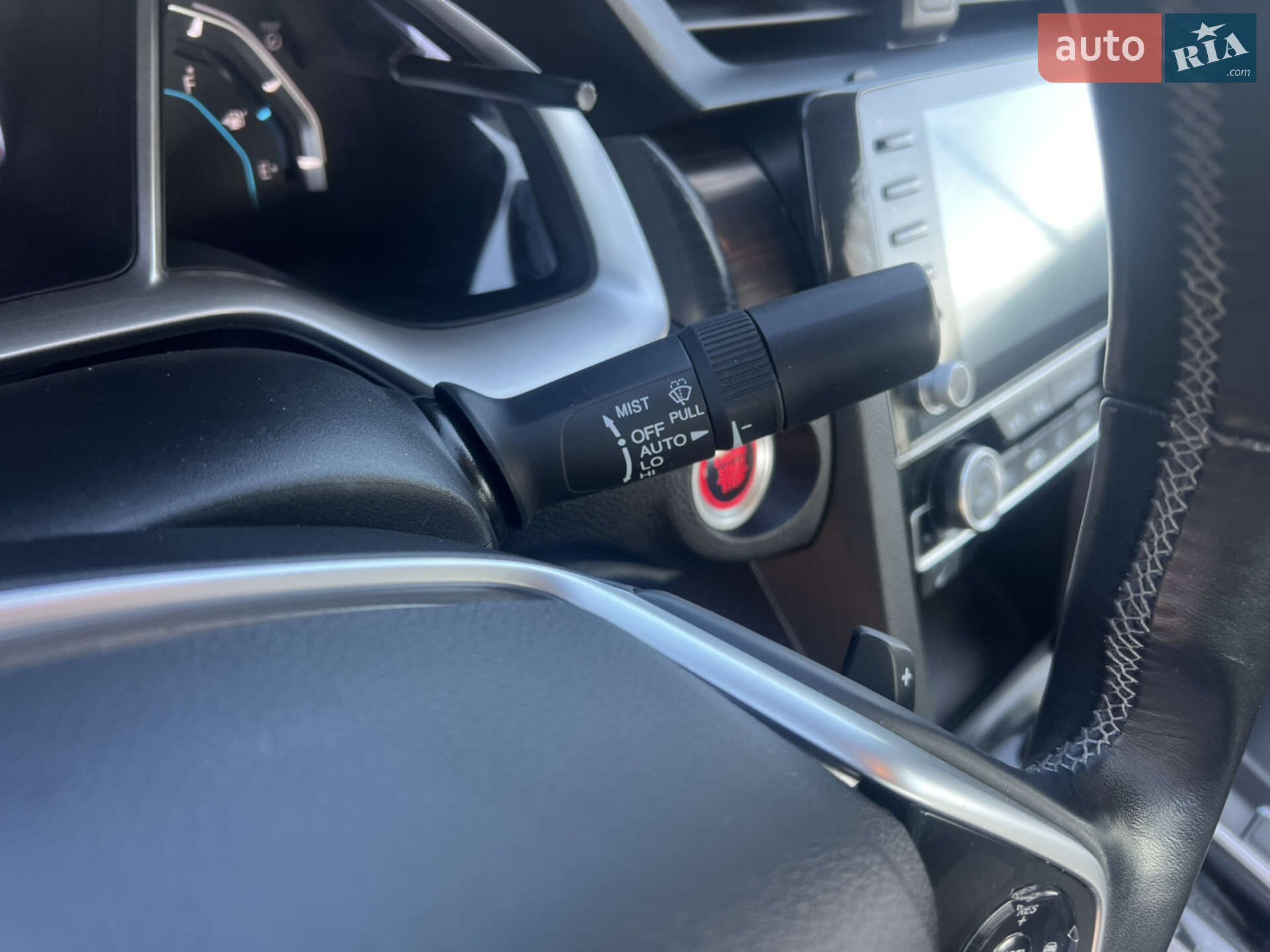 Honda Civic 2019 VIN 19XFC1F93KE206601 фото оголошення 29 з 42