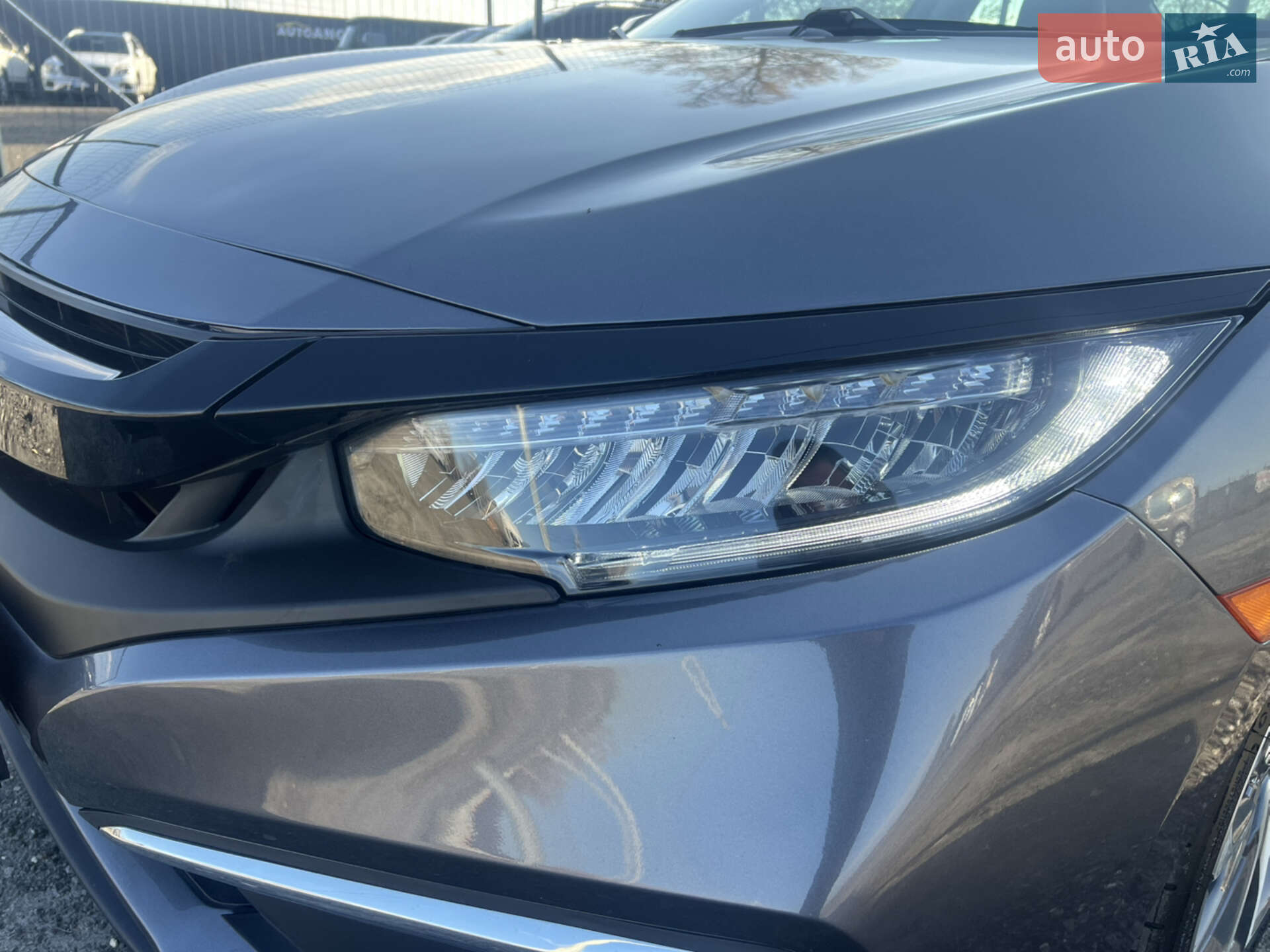 Honda Civic 2019 VIN 19XFC1F93KE206601 фото оголошення 36 з 42