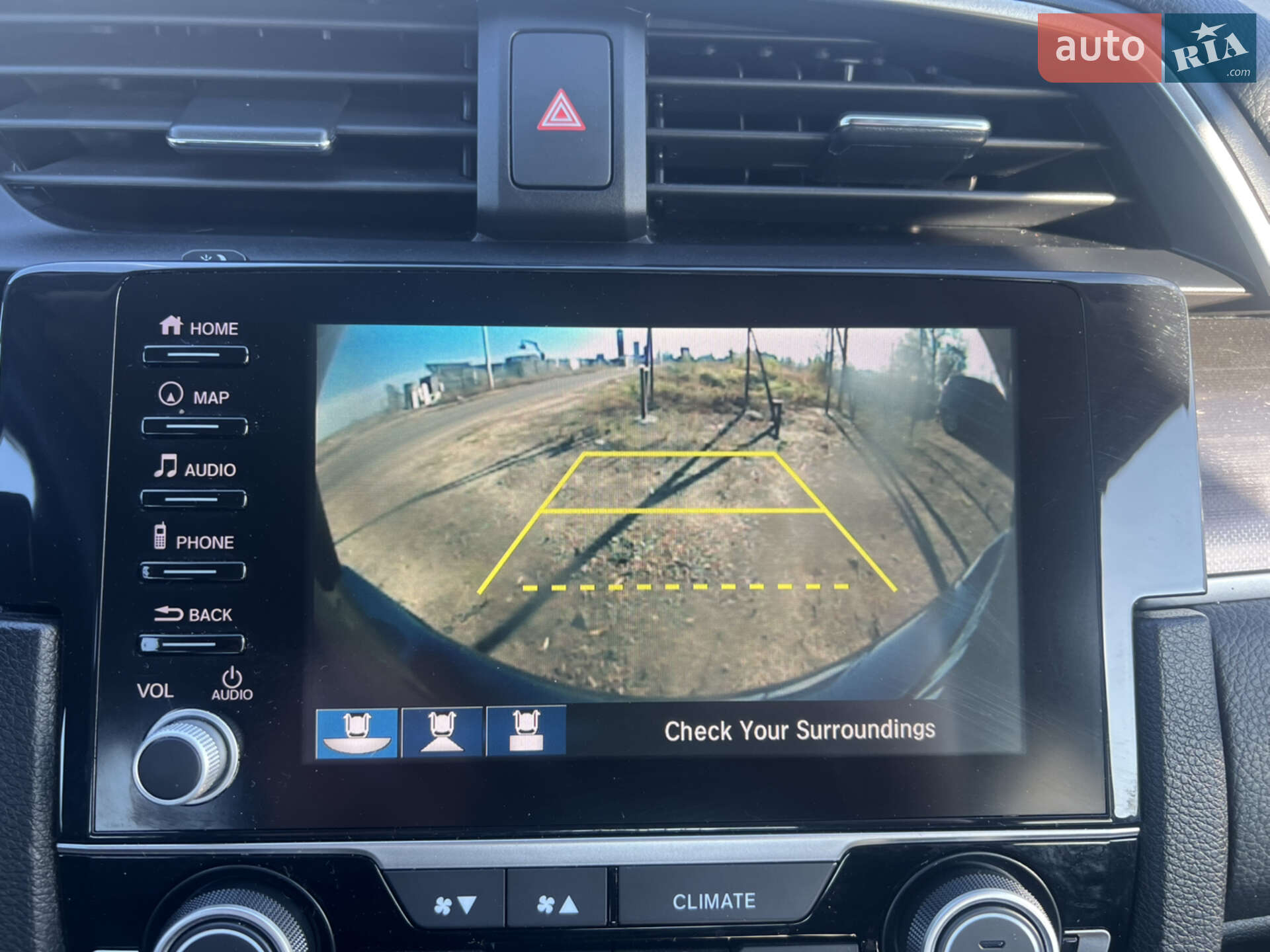 Honda Civic 2019 VIN 19XFC1F93KE206601 фото оголошення 40 з 42