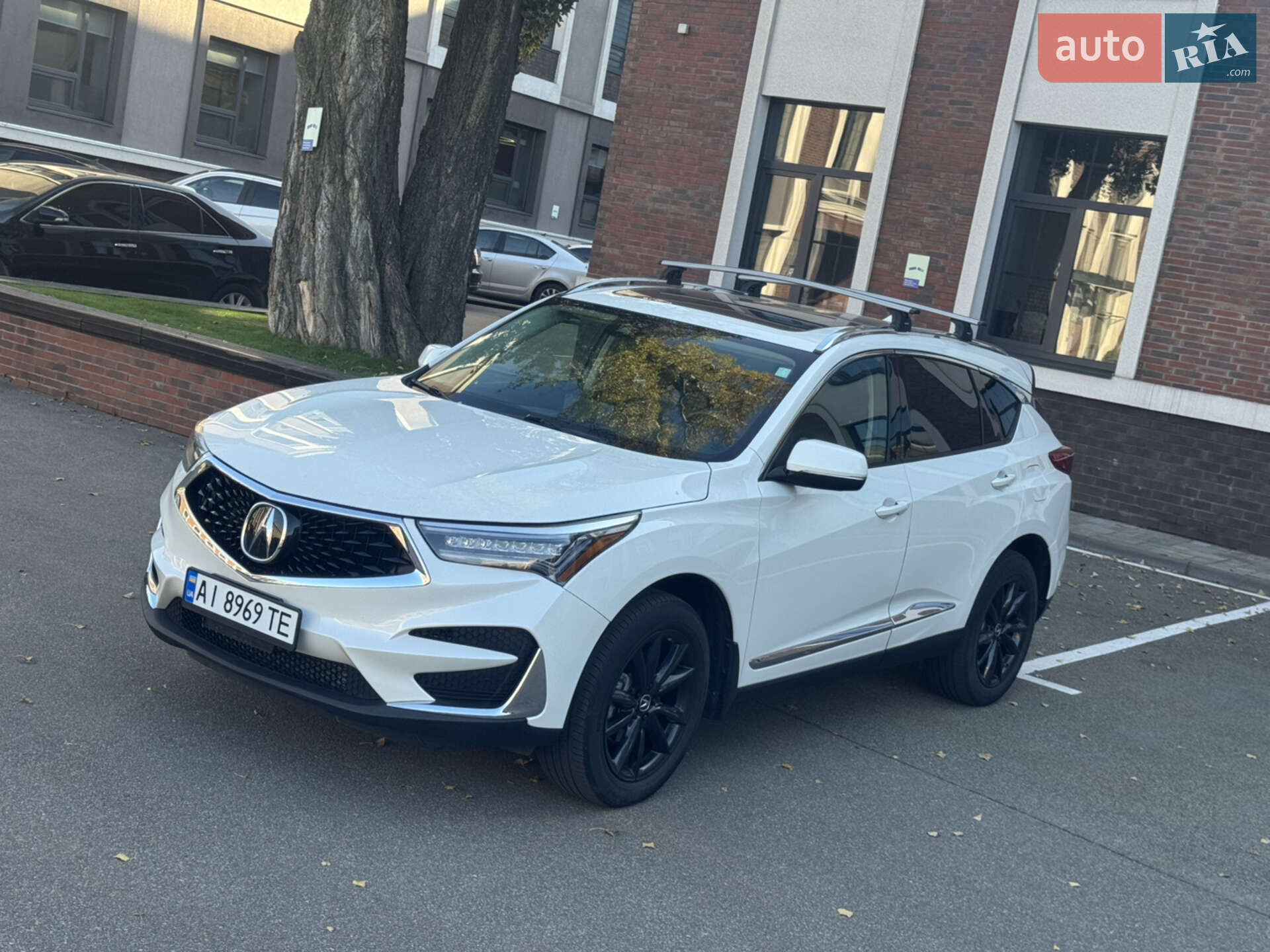 Acura RDX 2018 VIN 5J8TC2H55KL008176 фото оголошення 2 з 59