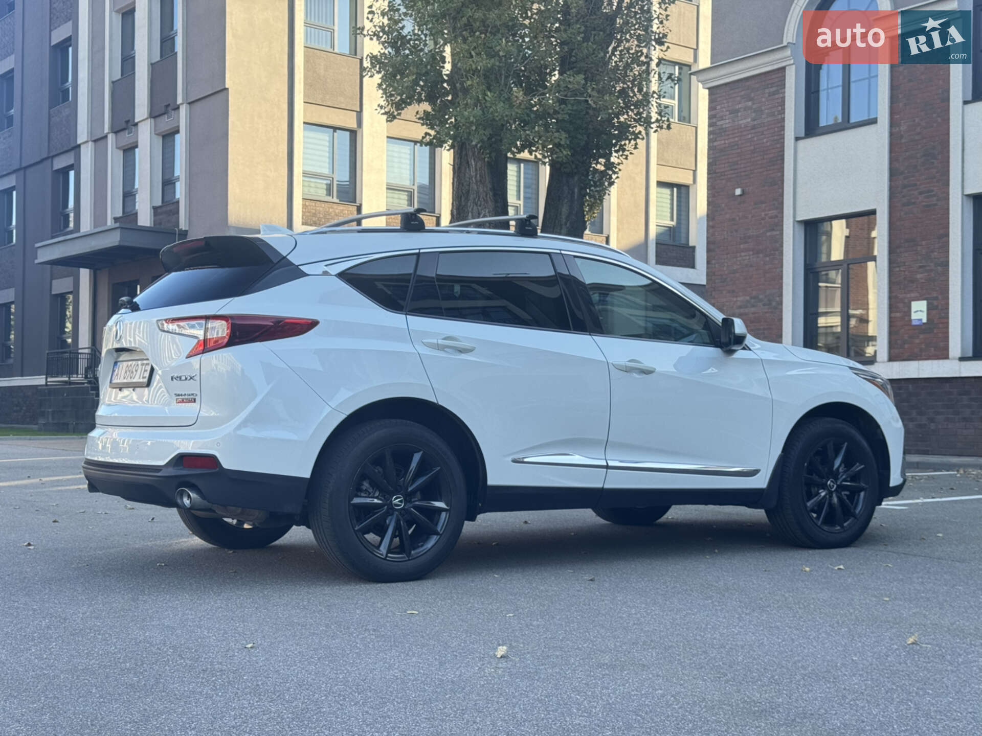 Acura RDX 2018 VIN 5J8TC2H55KL008176 фото оголошення 19 з 59